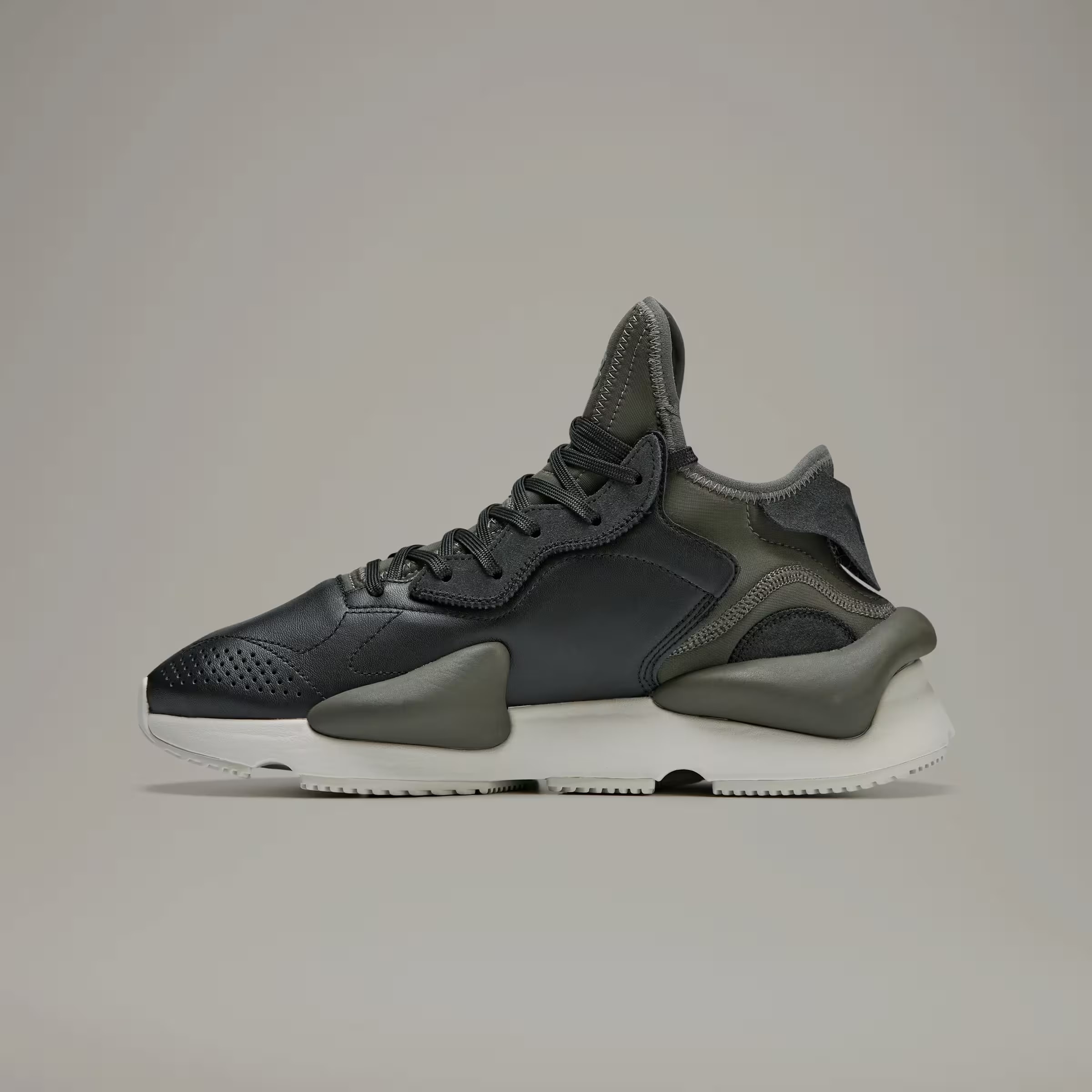 adidas Y-3 Kaiwa Black Cinder Chalk Pearl