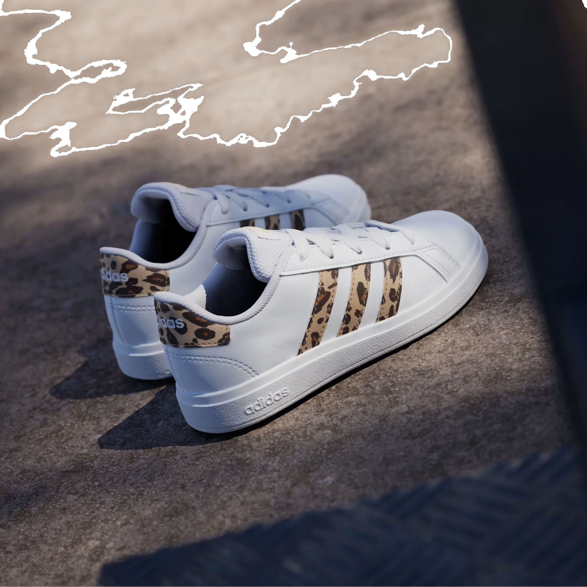 adidas Grand Court 2.0 Cloud White Magic Beige Matte Gold (GS)