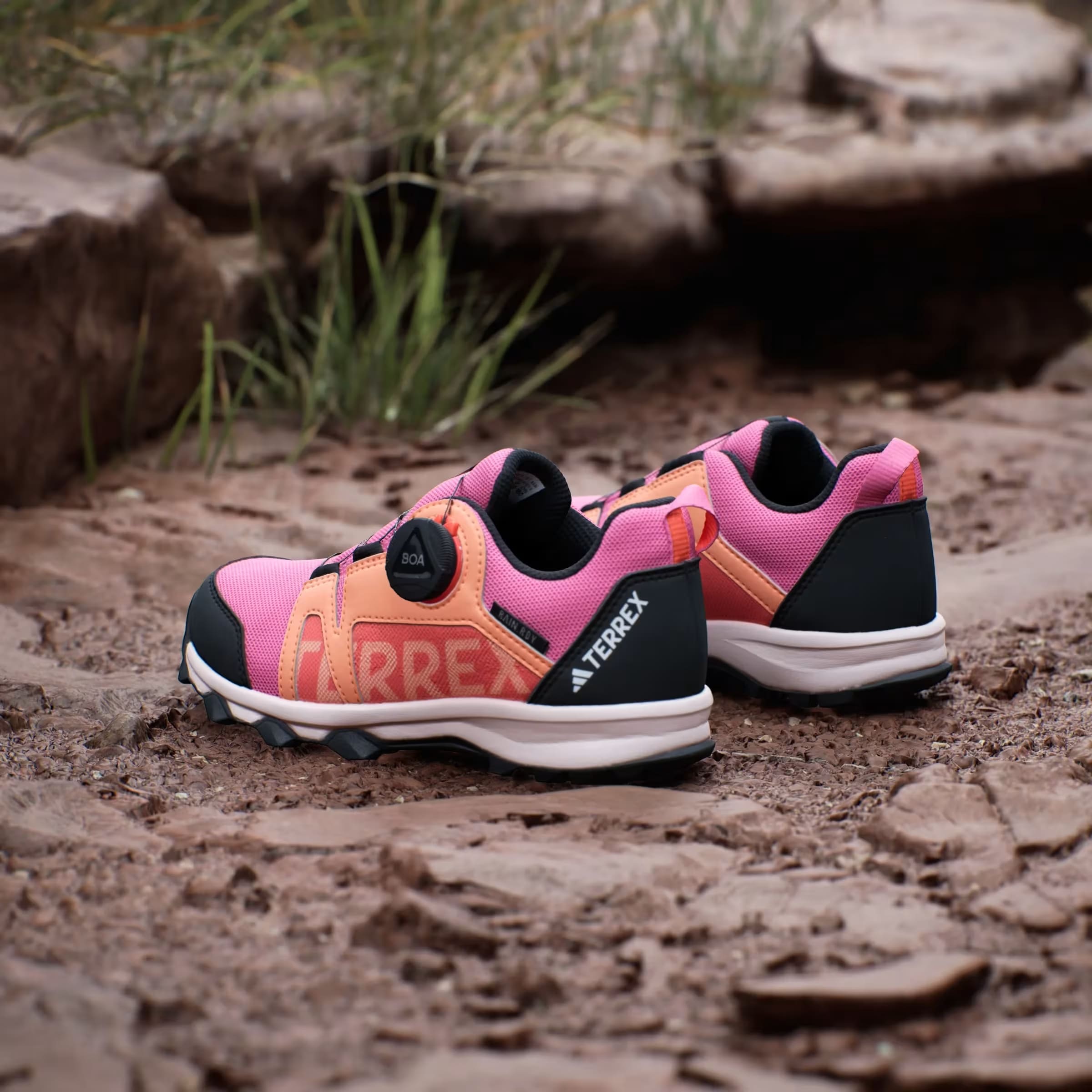 adidas Terrex Agravic BOA Rain.RDY Trail Pink Fusion Putty Mauve Core Black (GS)