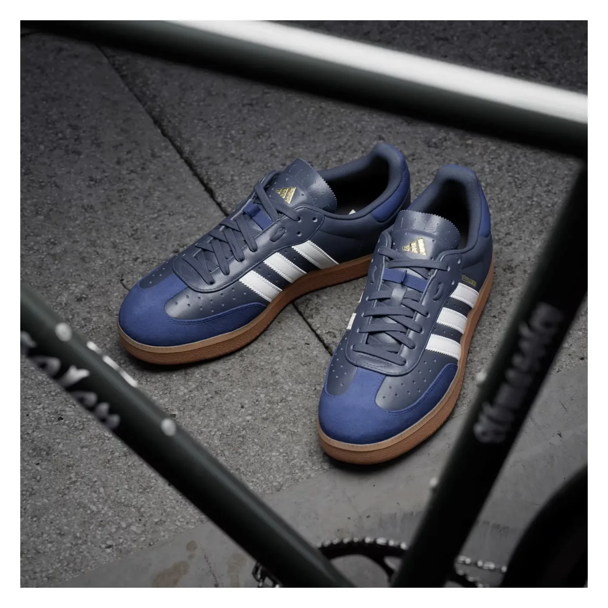 Adidas Velosamba "Legend Ink"