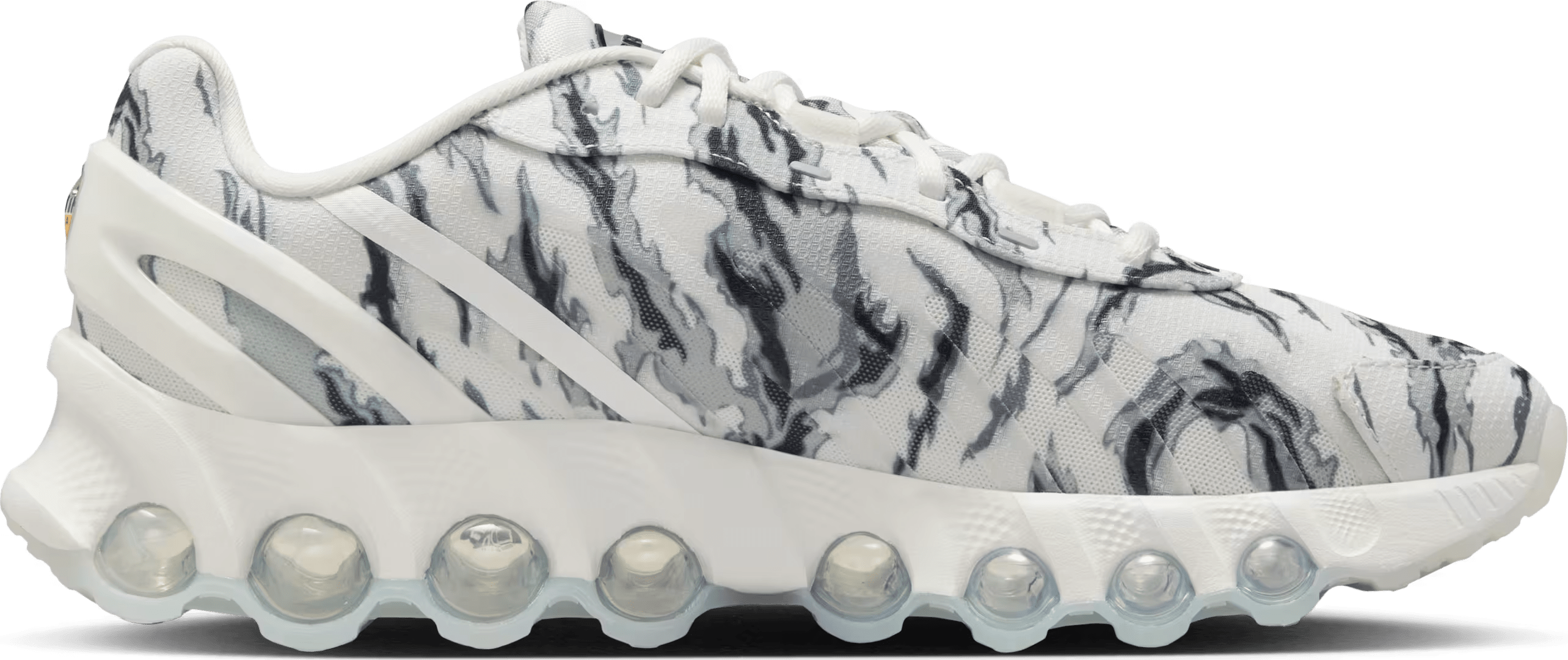 Nike Air Max Dn8 Premium "Summit White" 2