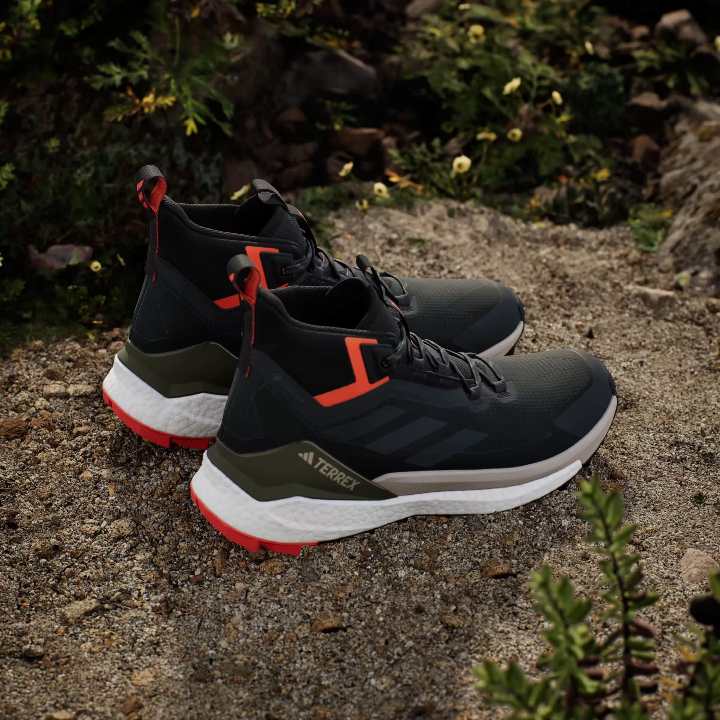 adidas Terrex Free Hiker 2.0 Gore-Tex Carbon Grey Six Core Black