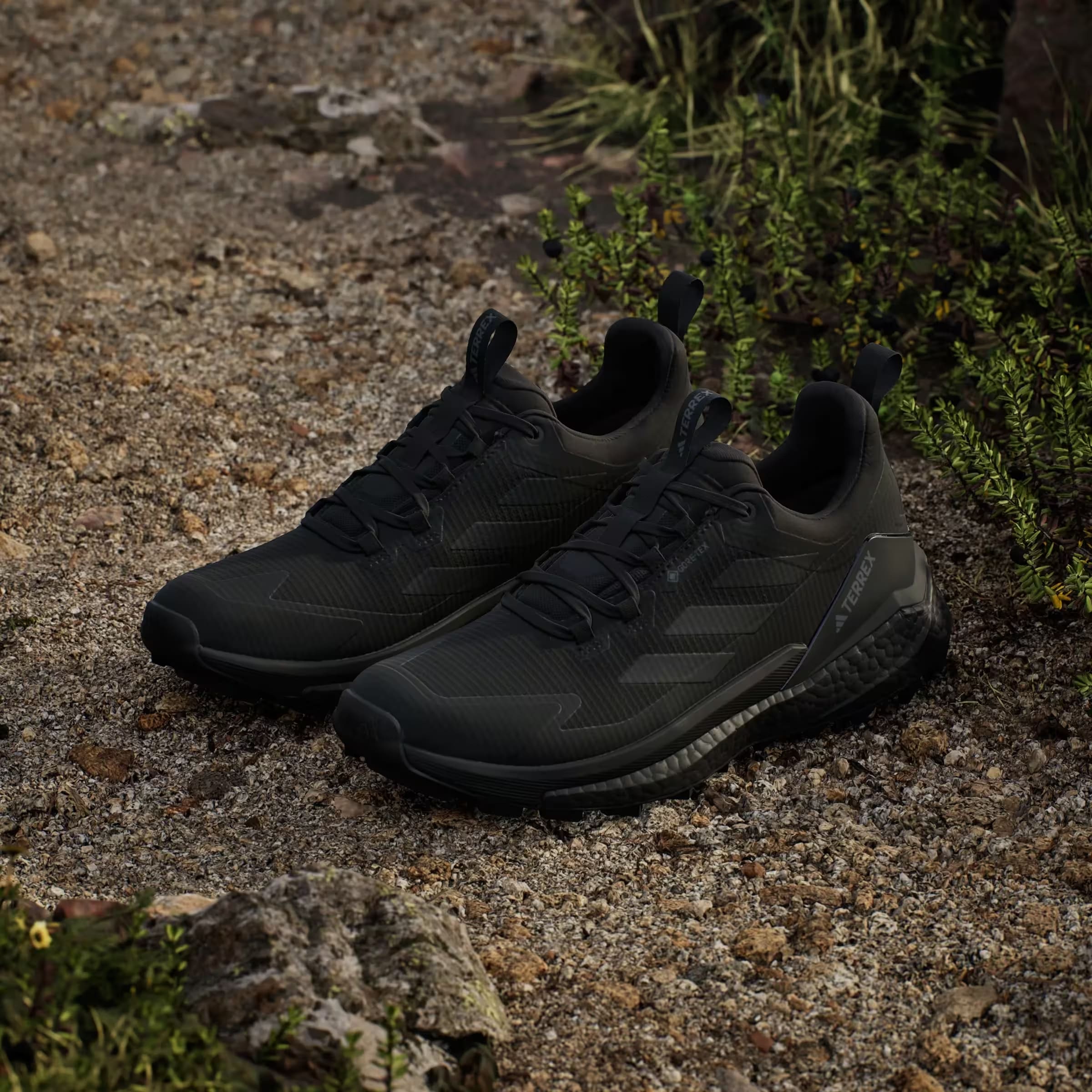 adidas Terrex Free Hiker 2.0 Low Gore-Tex Core Black Grey