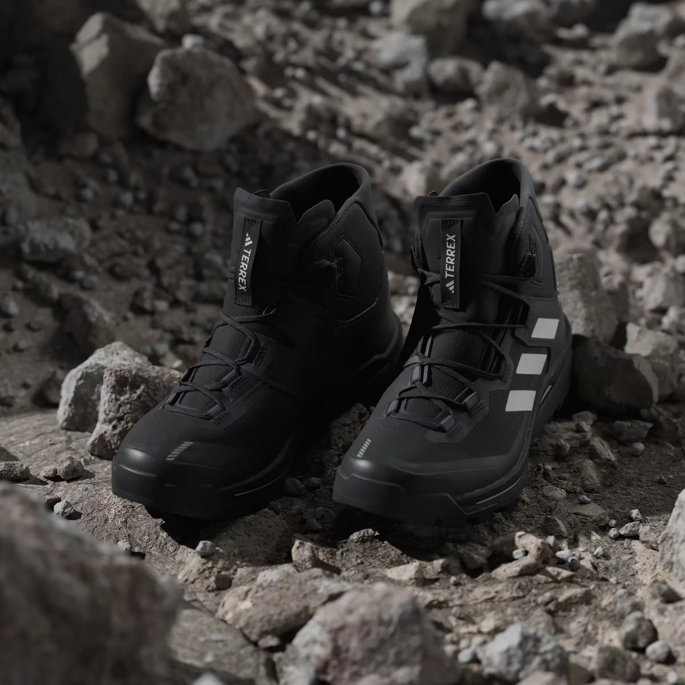 adidas Terrex Skychaser Tech Mid Gore-Tex Core Black Grey One Grey Five