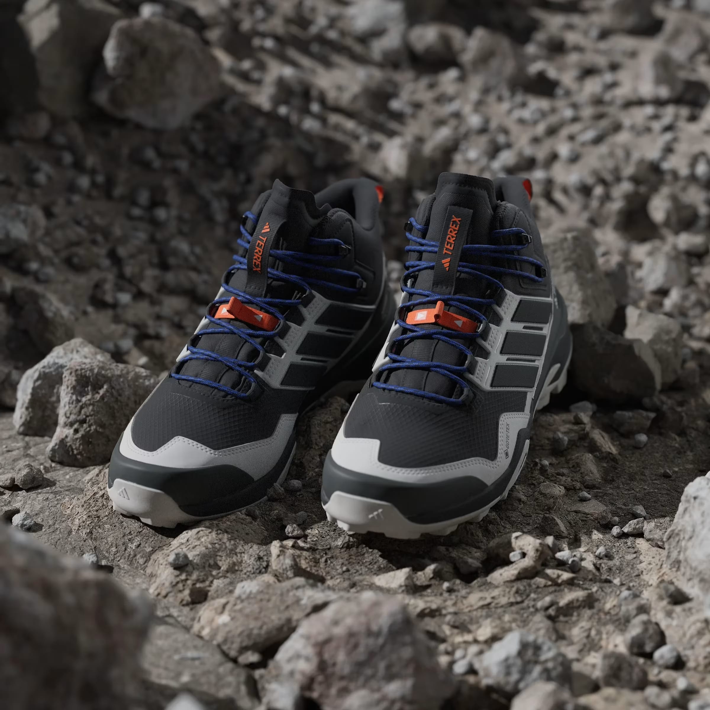 adidas Terrex Skychaser Mid Gore-Tex Core Black Grey One