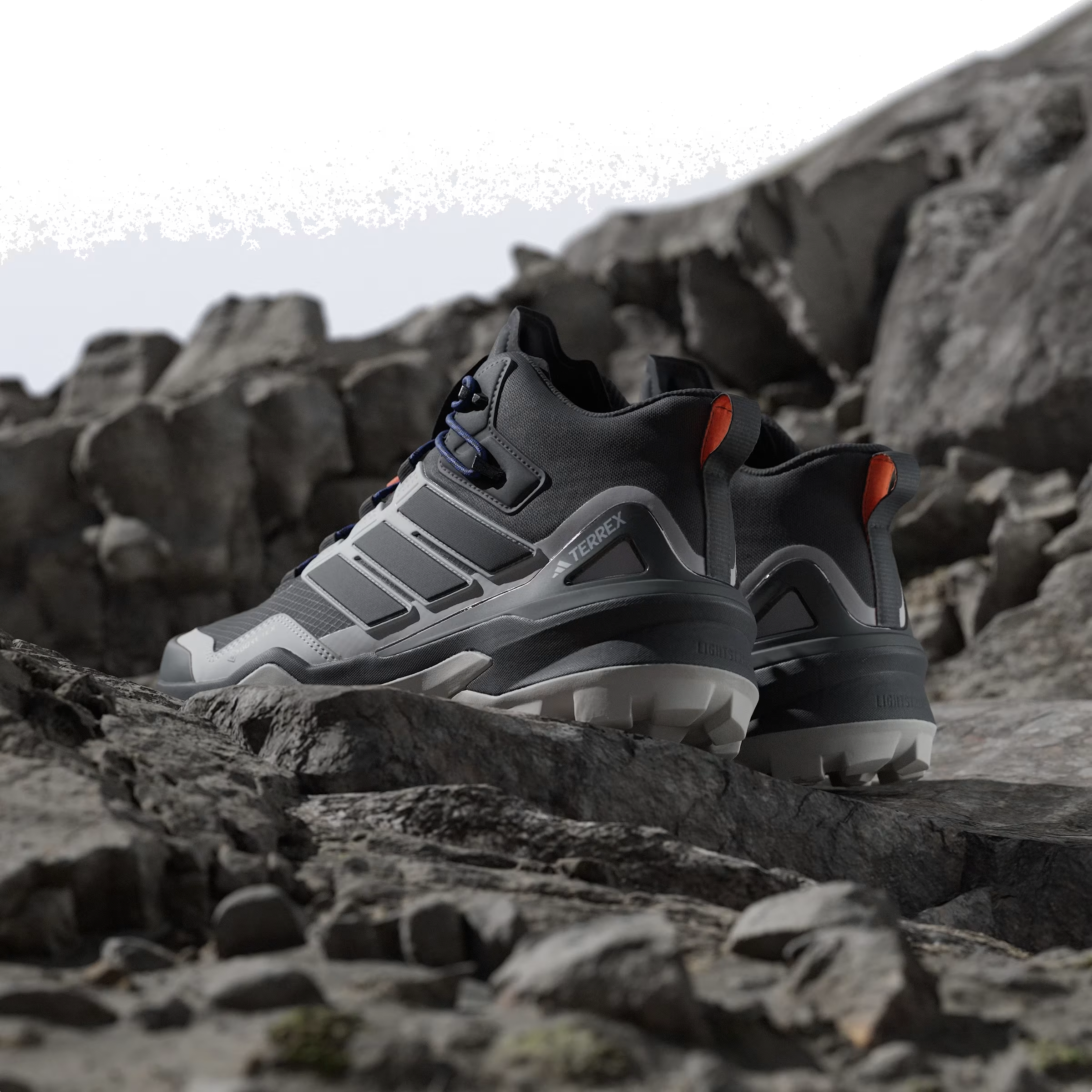 adidas Terrex Skychaser Mid Gore-Tex Core Black Grey One
