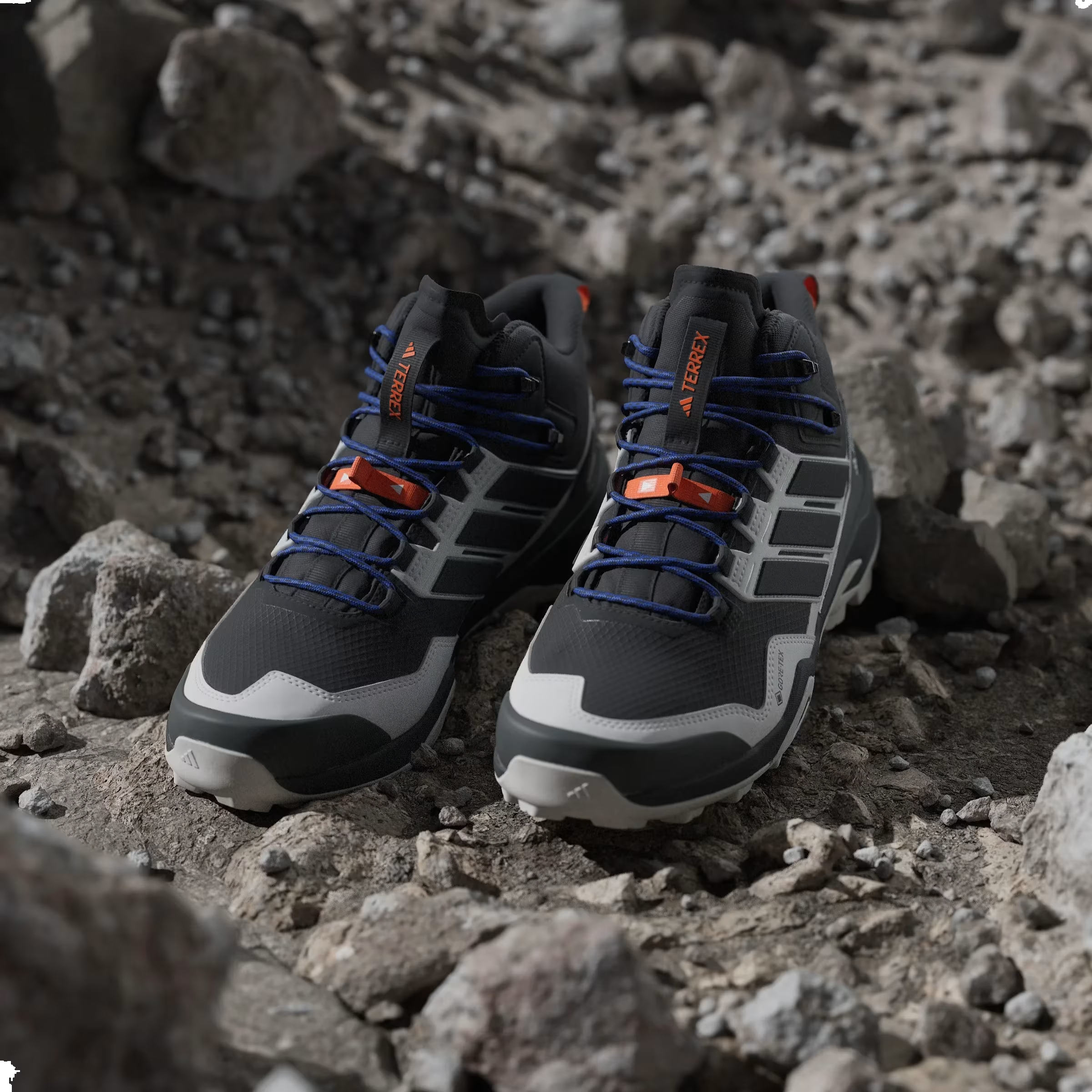adidas Terrex Skychaser Mid Gore-Tex Core Black Grey One
