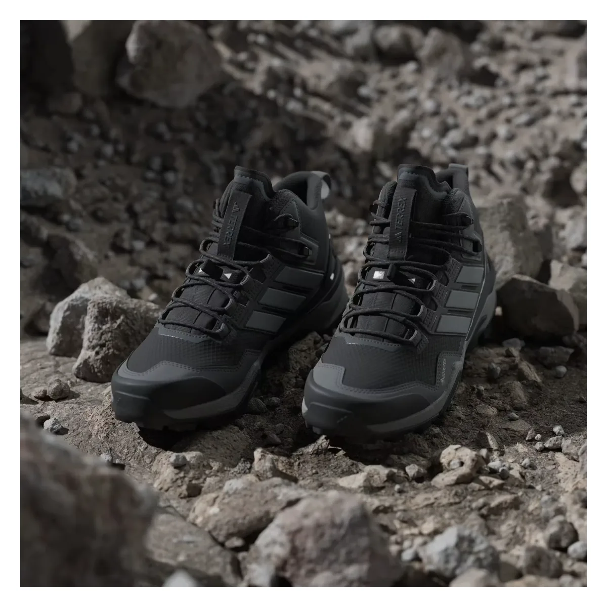 adidas Terrex Skychaser Mid Gore-Tex Core Black Grey Three Grey Six (Women's)