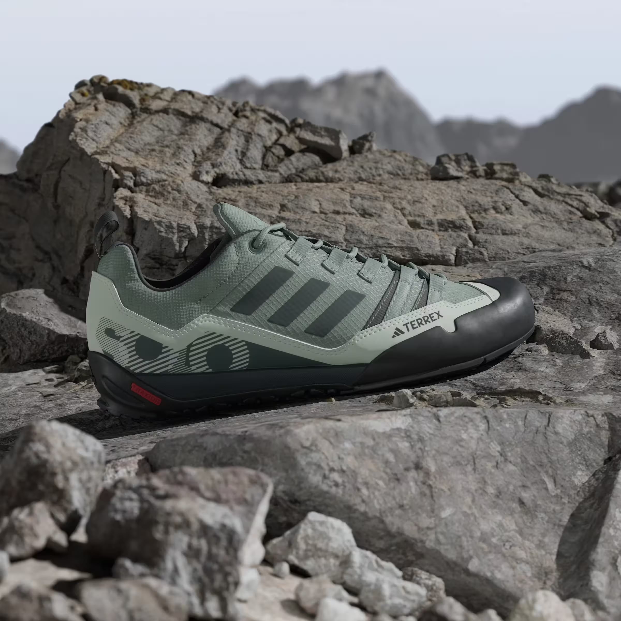 adidas Terrex Swift Solo 2.0 Silver Green Legend Ivy Linen Green