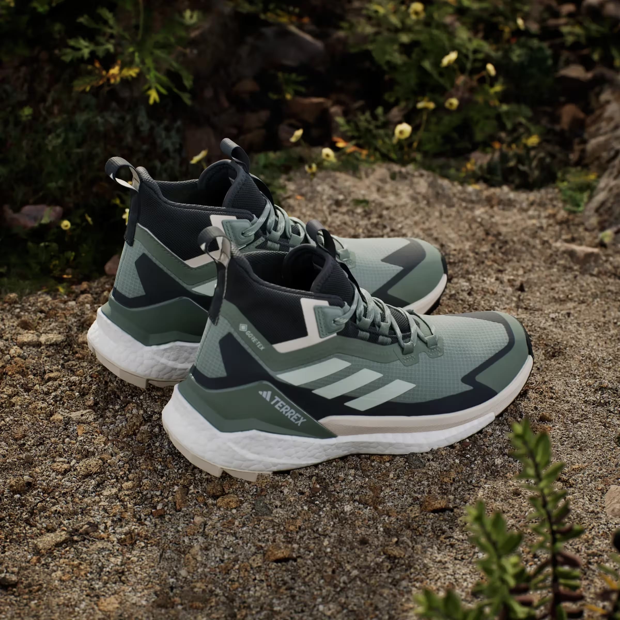 adidas Terrex Free Hiker 2.0 Gore-Tex Silver Green Linen Green Grey Six (Women's)