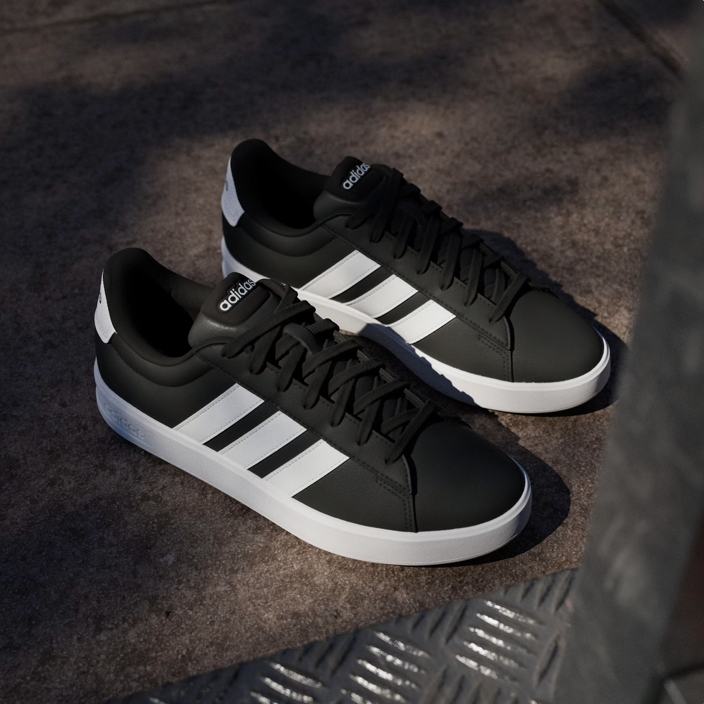 adidas Grand Court 3.0 Core Black Cloud White