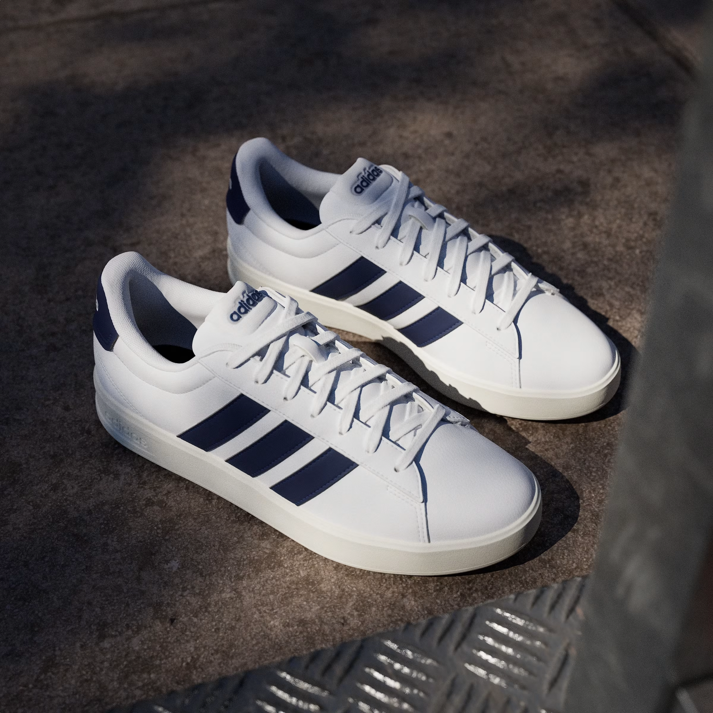 adidas GRAND COURT 3.0