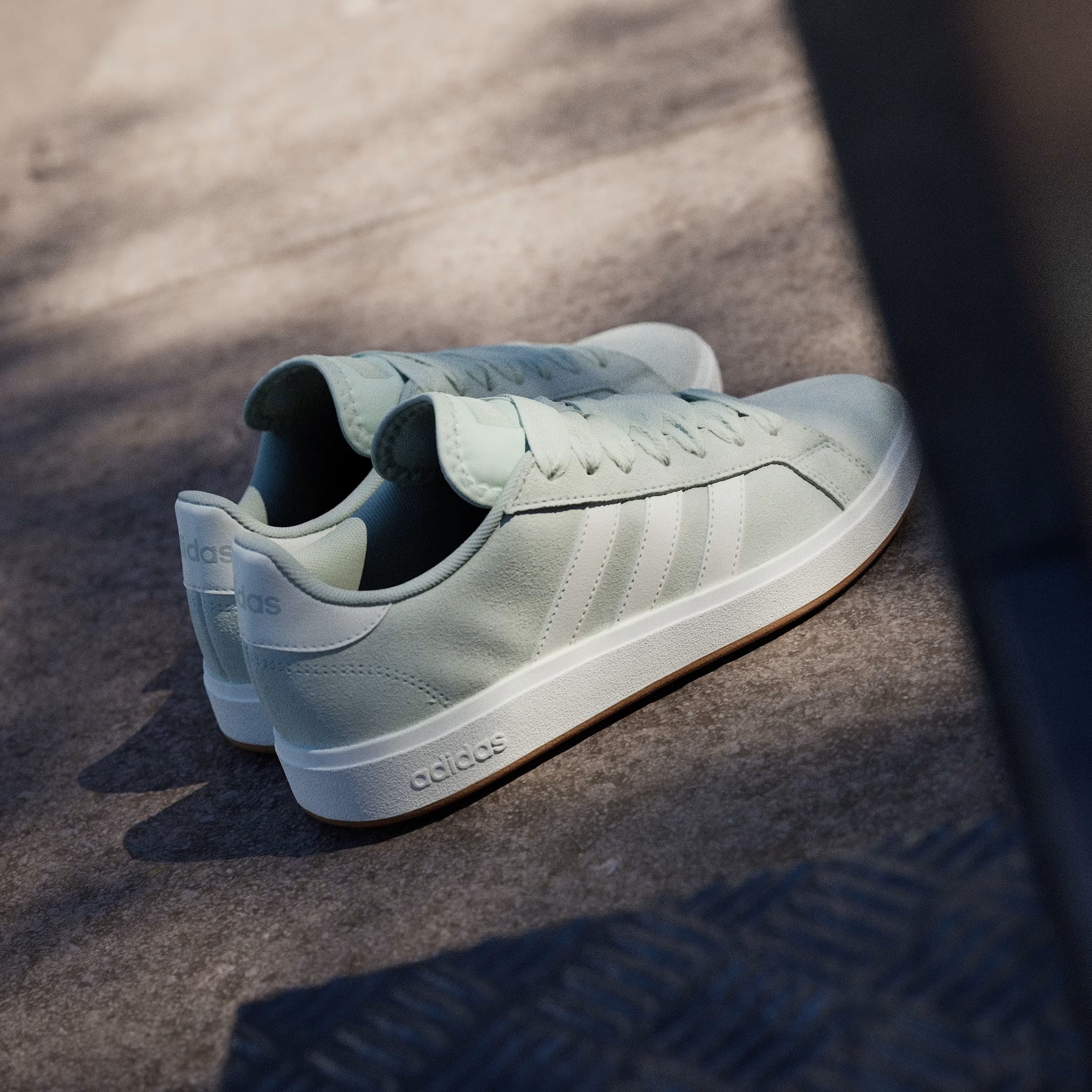 adidas Grand Court Base 00s