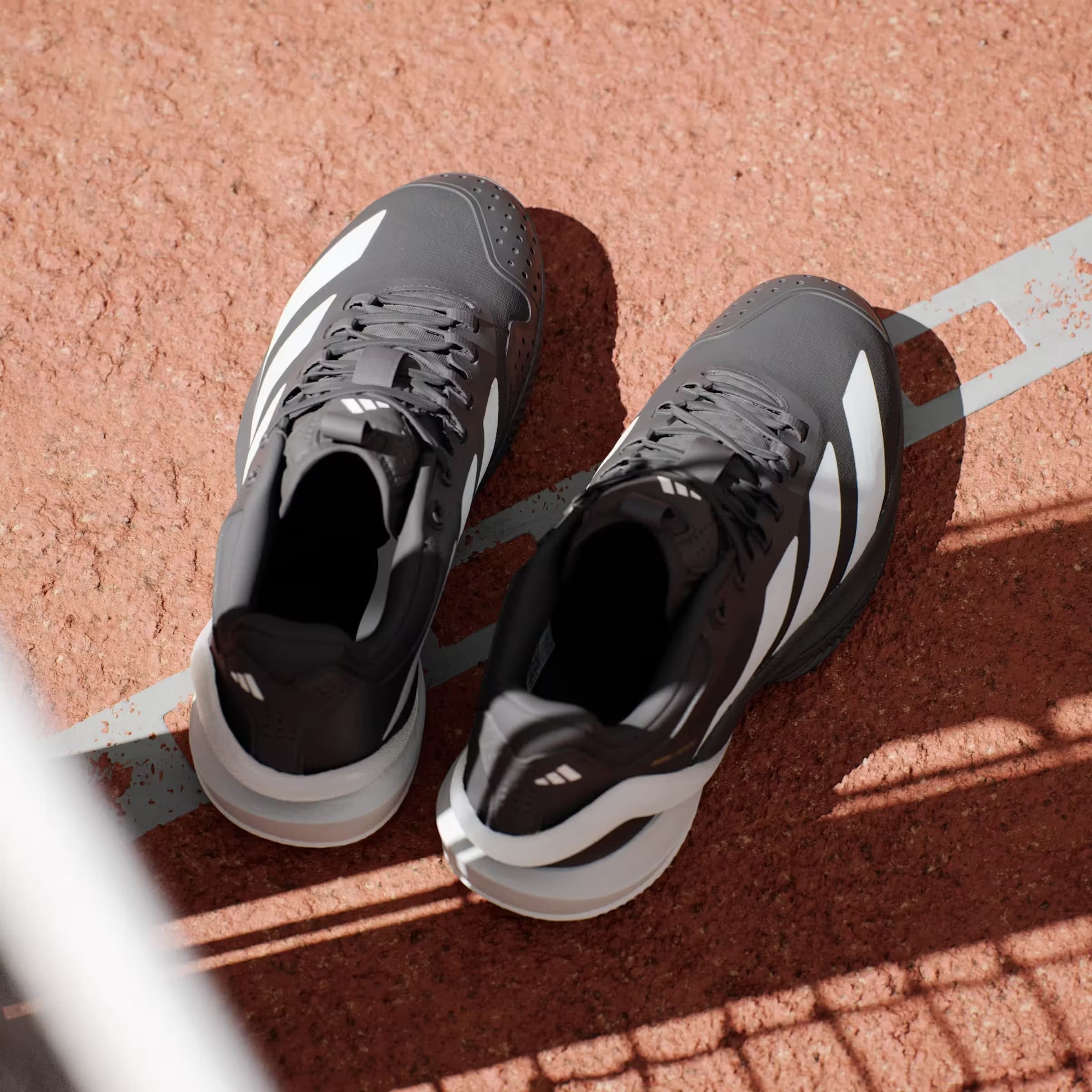 adidas Adizero Cybersonic 2 Clay Core Black Zero Metalic Carbon