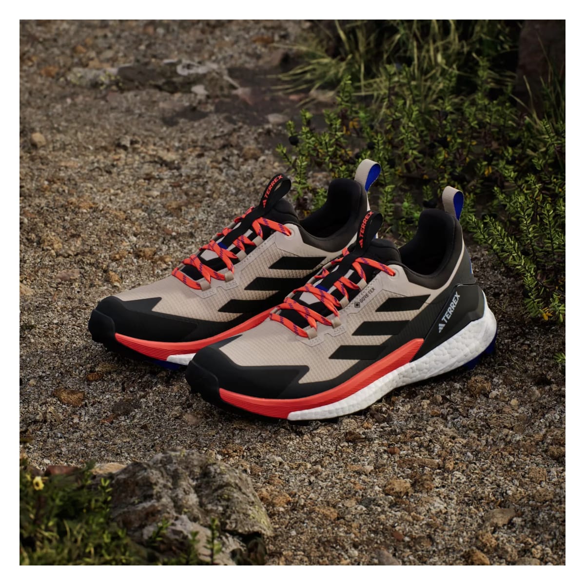 adidas Terrex Free Hiker 2.0 Low Gore-Tex Wonder Beige Black Semi Impact Orange