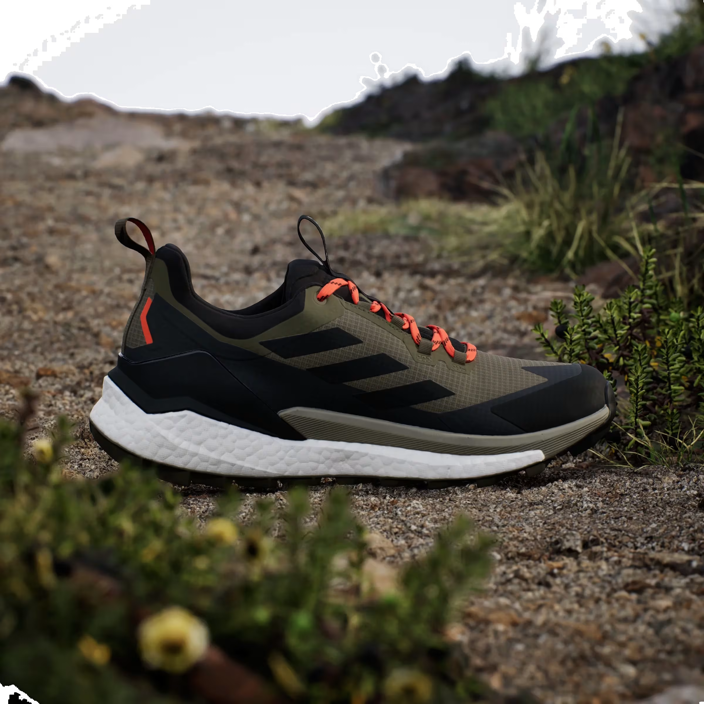 adidas Terrex Free Hiker 2.0 Low Gore-Tex Olive Strata Core Black Carbon