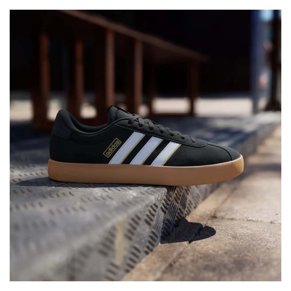 adidas Vl Court 3.0 Core Black Cloud White Team Victory Red
