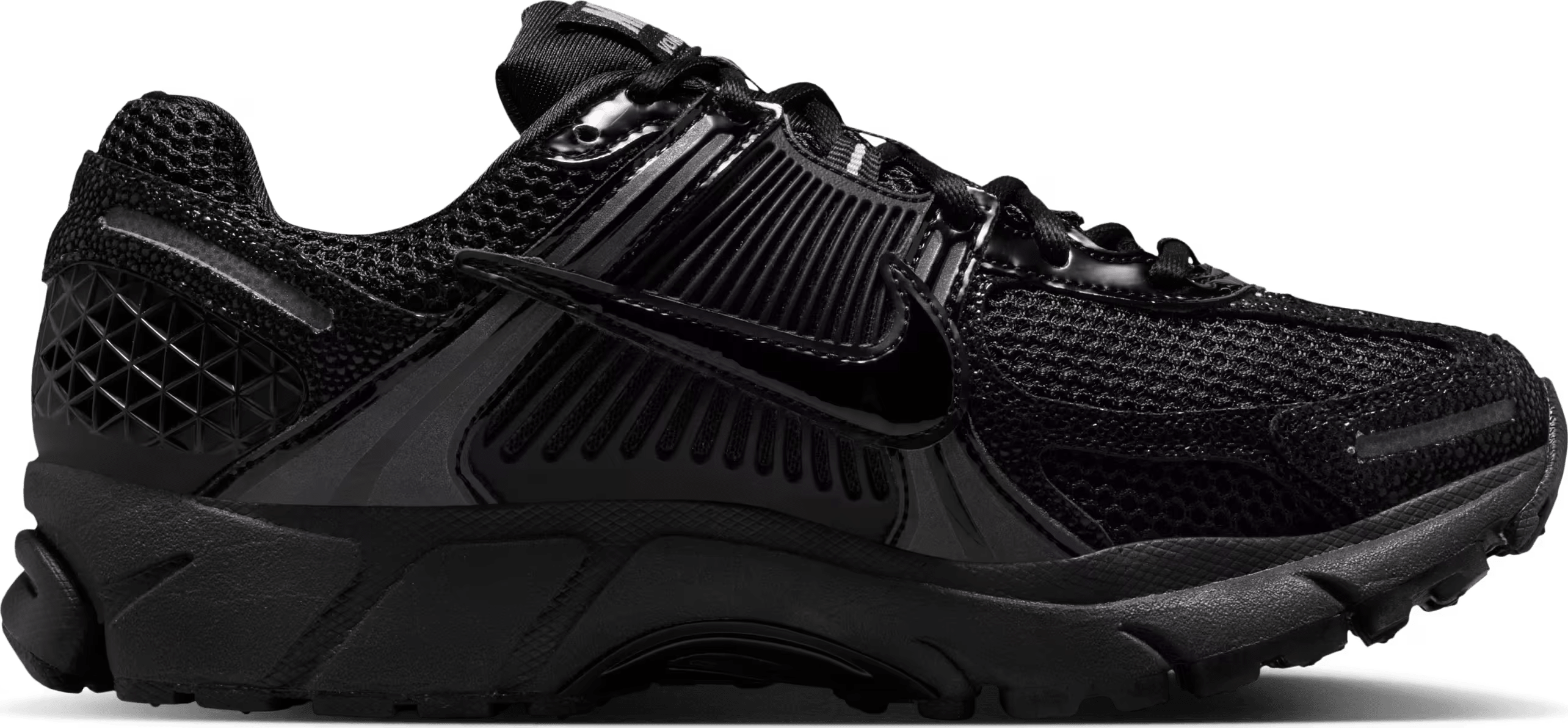 Nike Zoom Vomero 5 "Black Metallic"