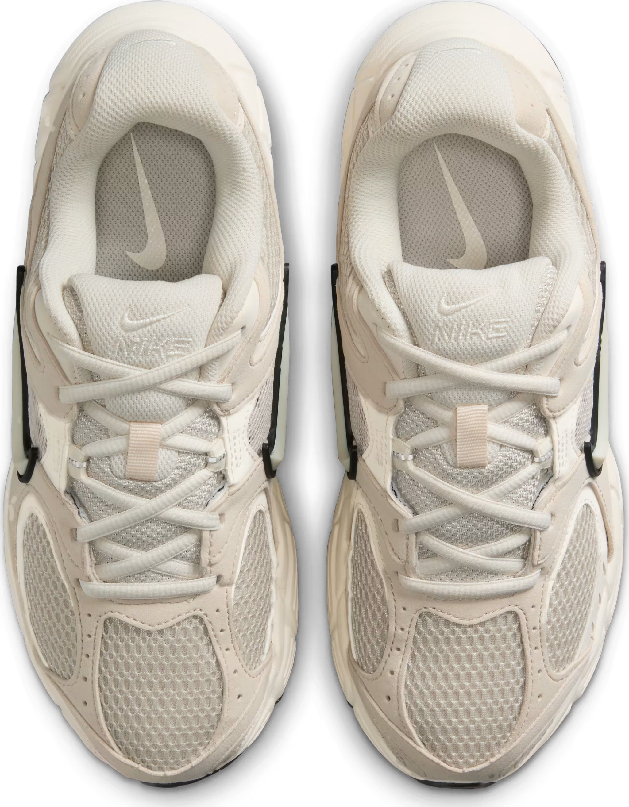 Nike V5 RNR "Pale Ivory"