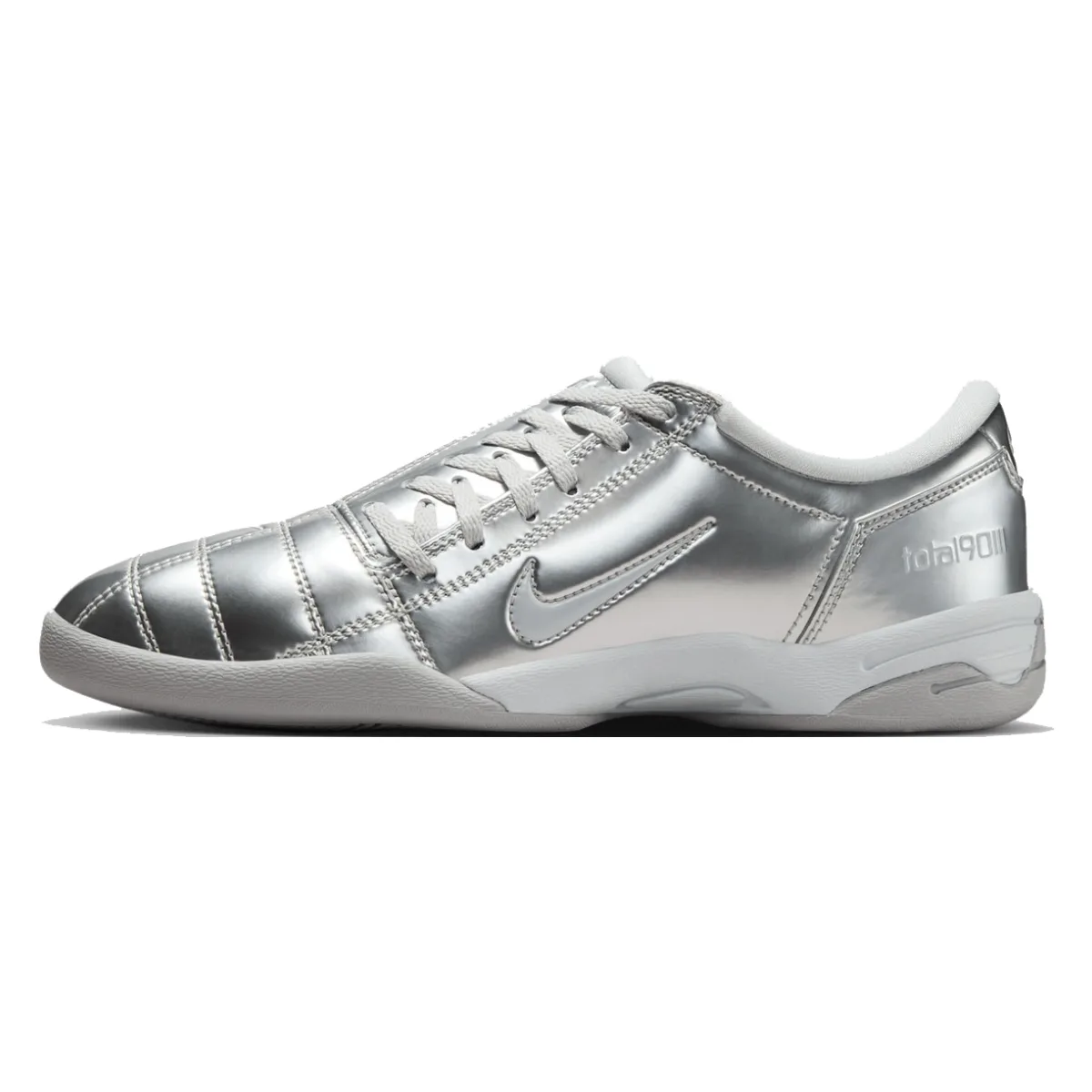 Nike Total 90 Wmns "Metallic Platinum"