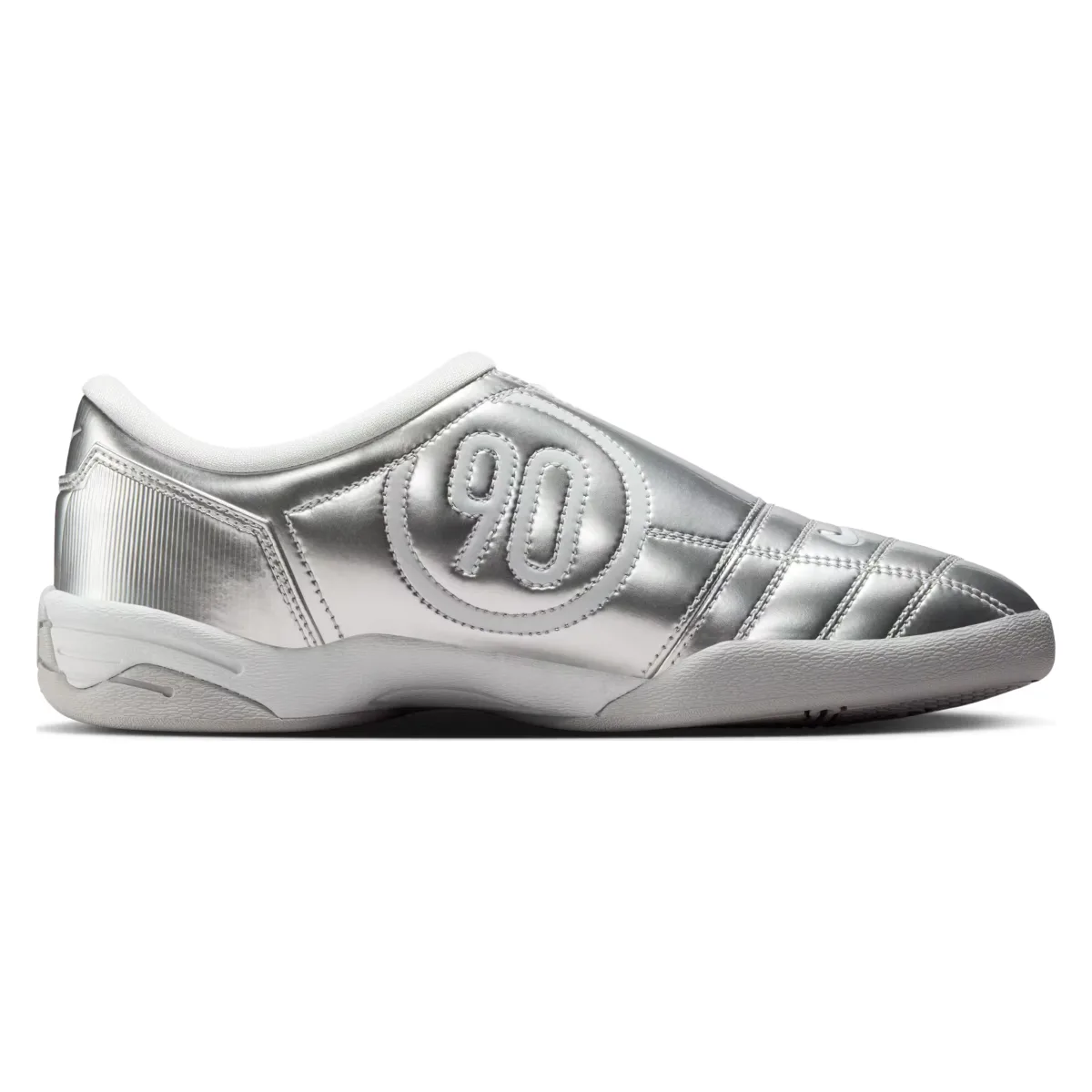 Nike Total 90 Wmns "Metallic Platinum"