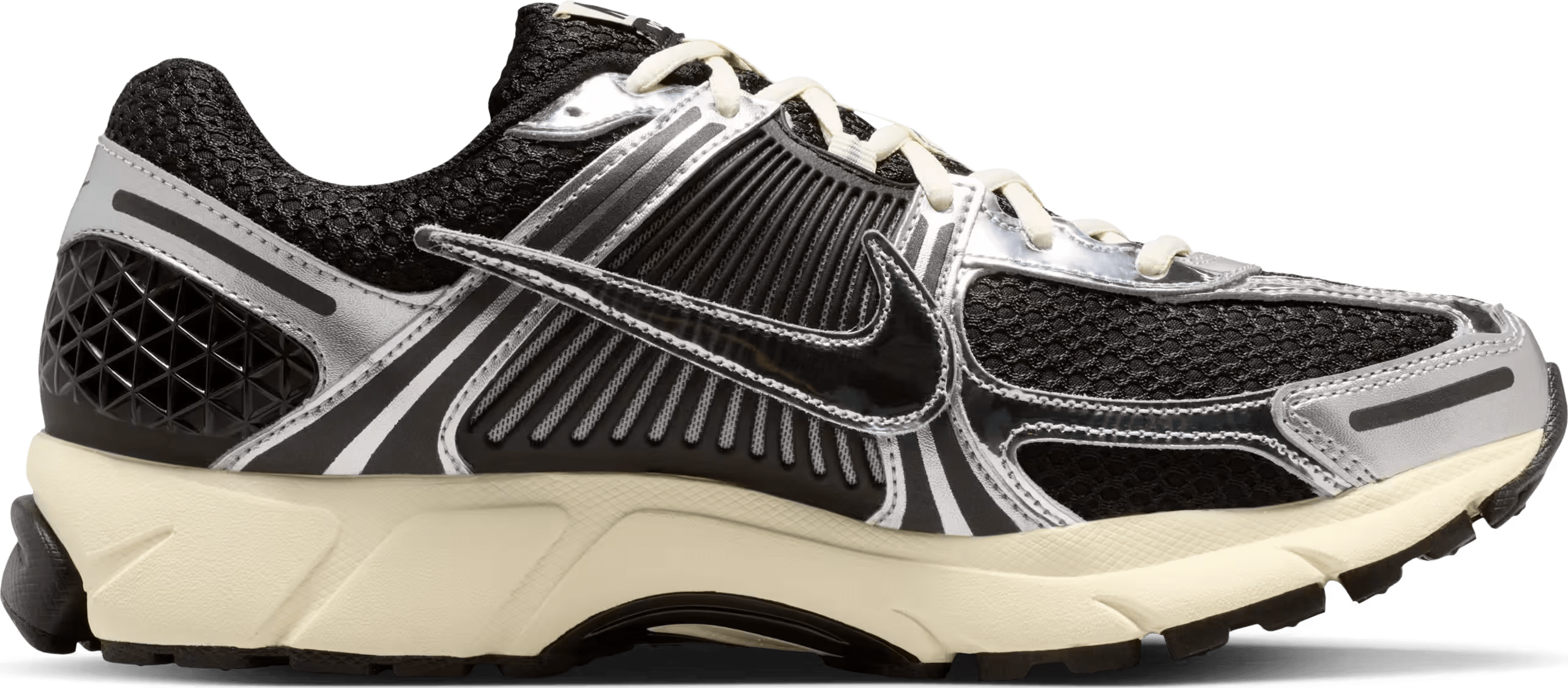 Nike Zoom Vomero 5 "Black Chrome"