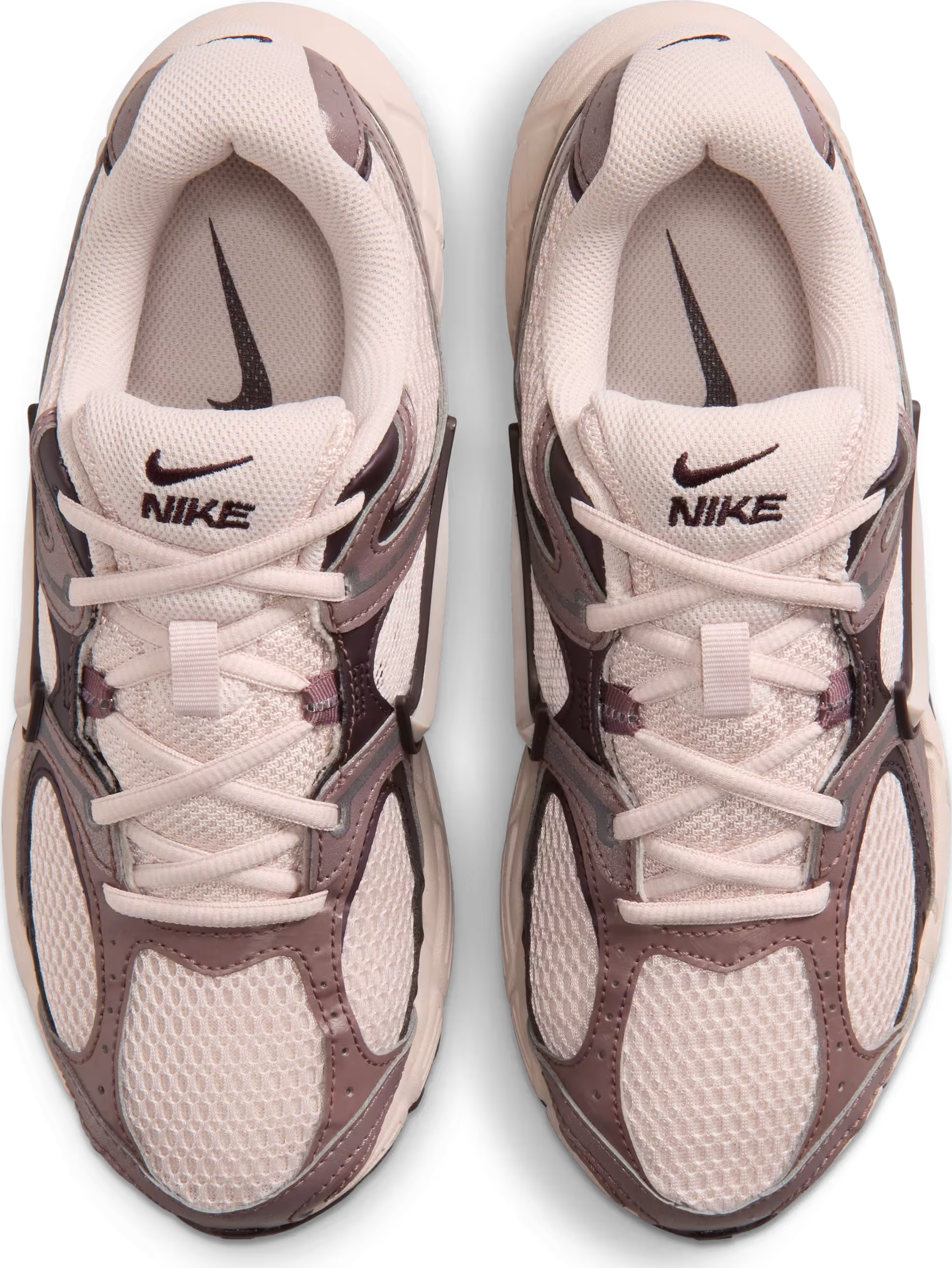 Nike V5 RNR SE Wmns "Burgundy Ash Tattoo"