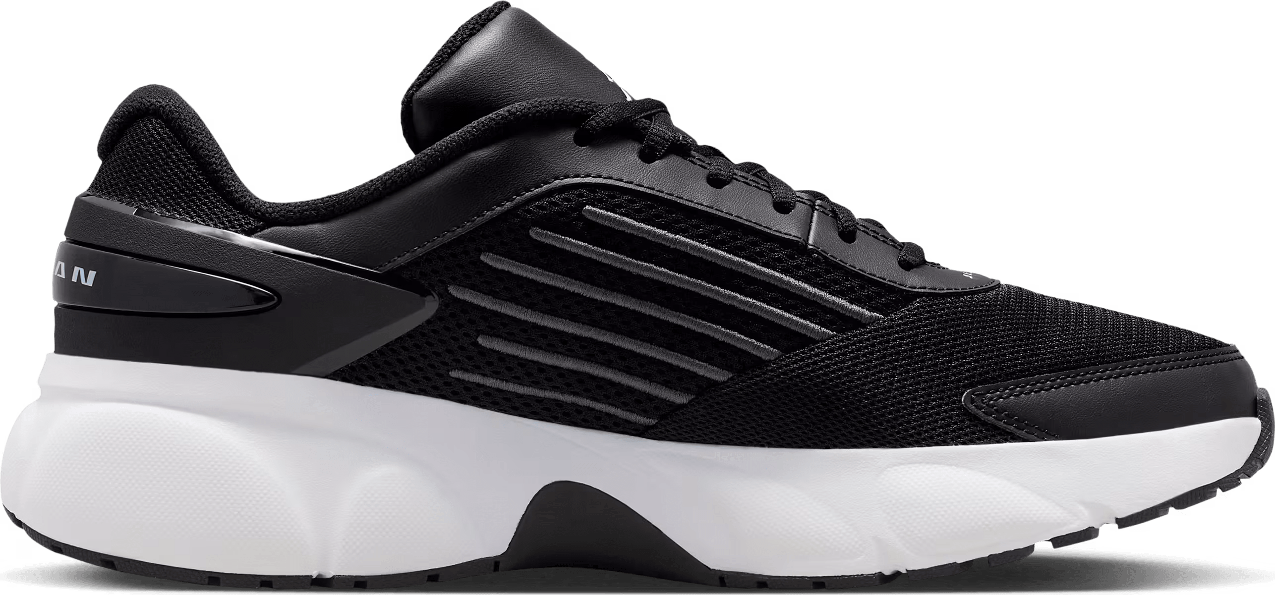 Jordan Trunner Flow Black White