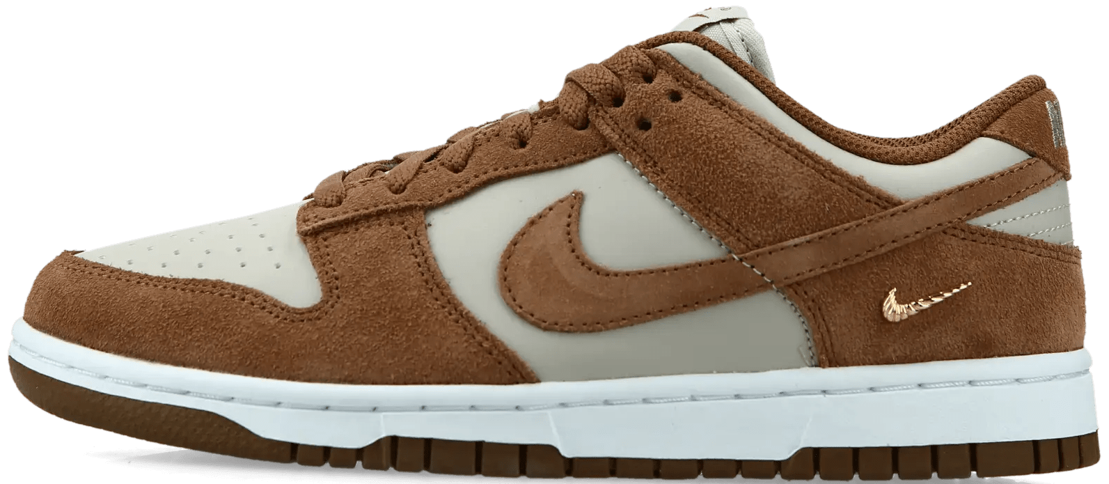 Nike Dunk Low Suede "Light British Tan"