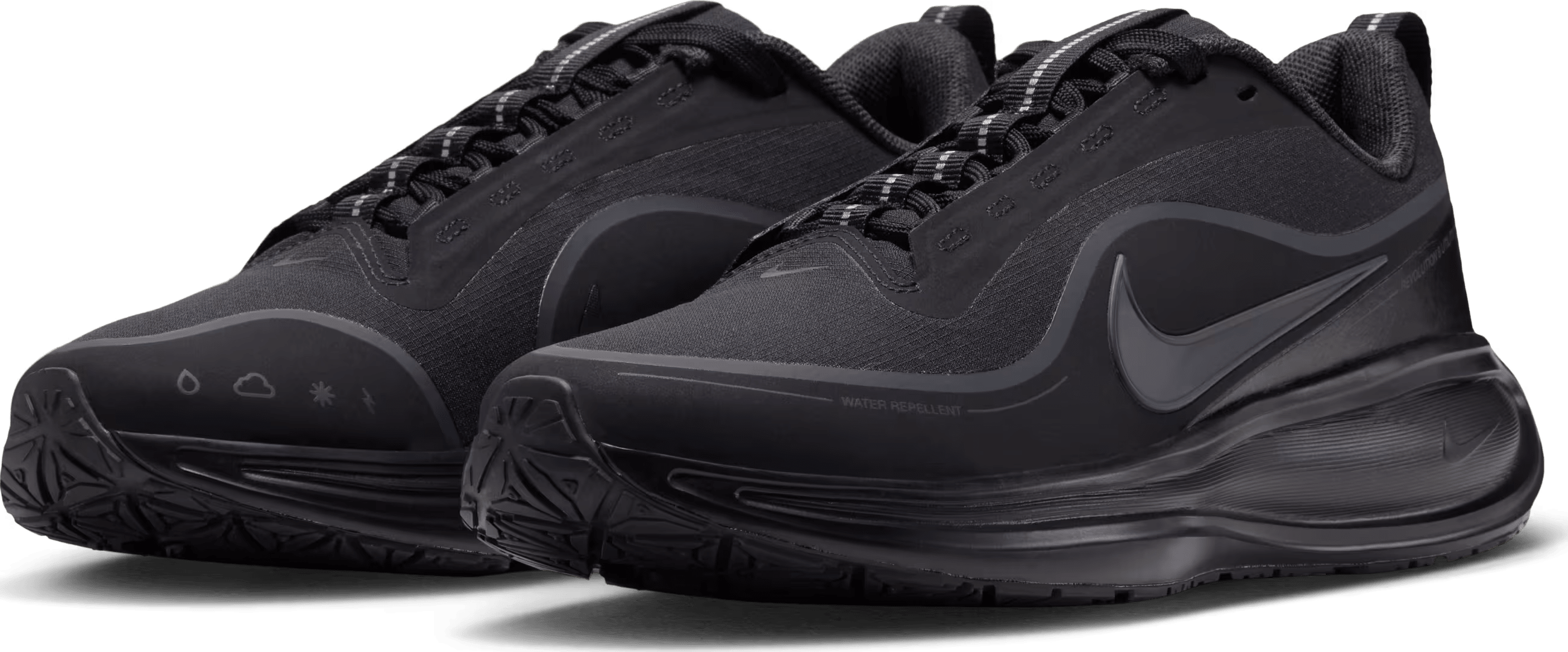 Nike Revolution 8 Utility