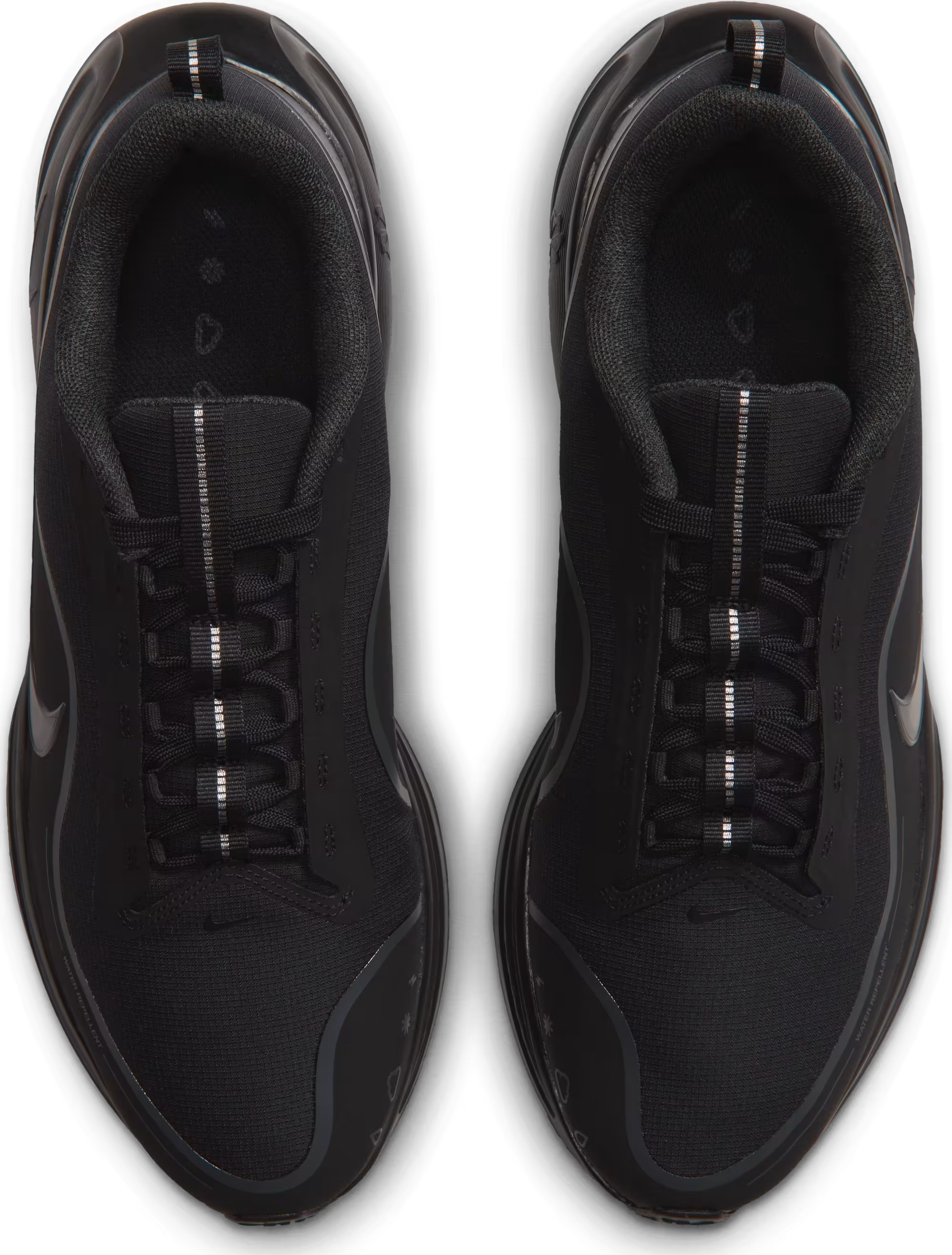 Nike Revolution 8 Utility