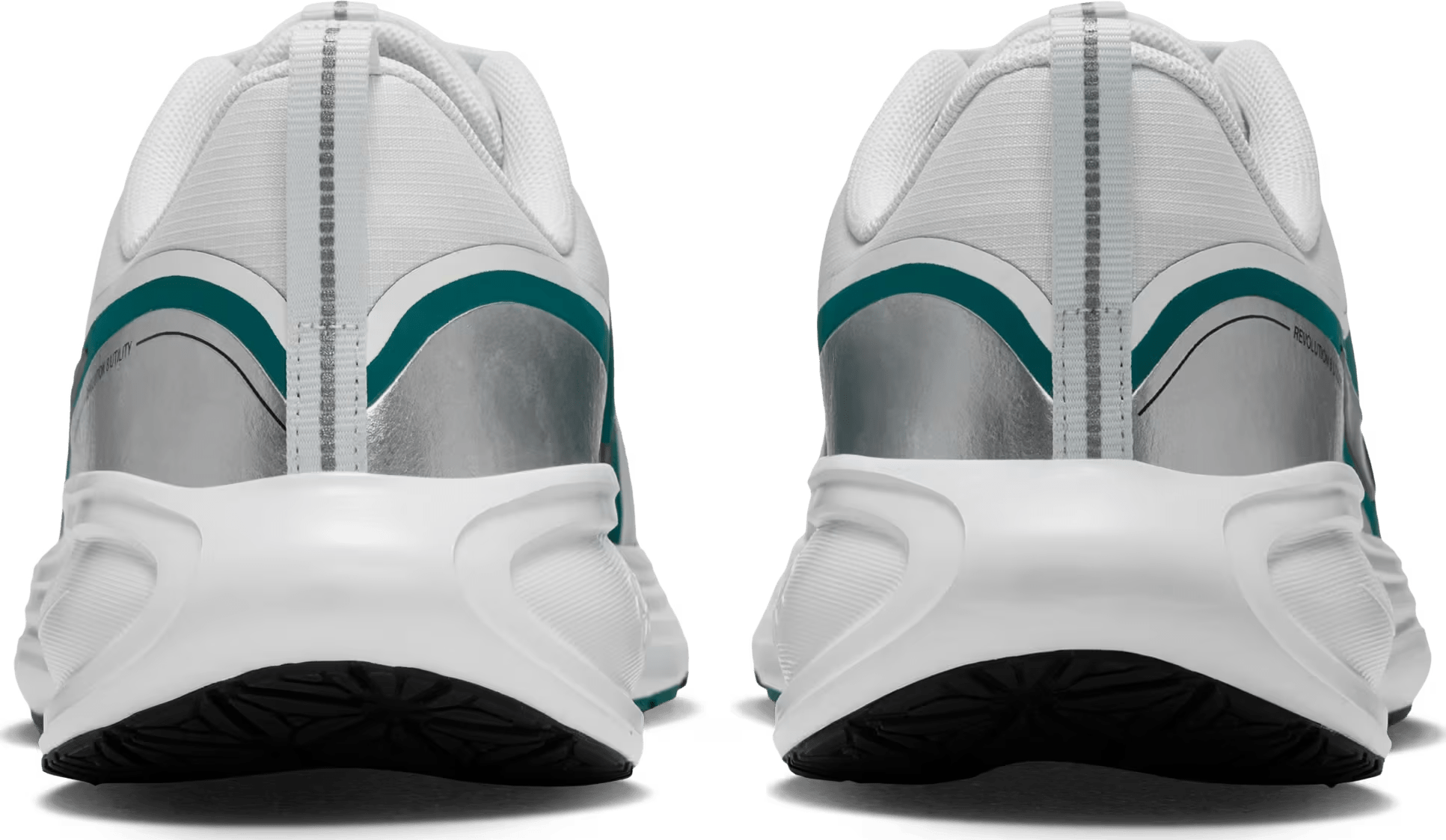 Nike Revolution 8 Utility