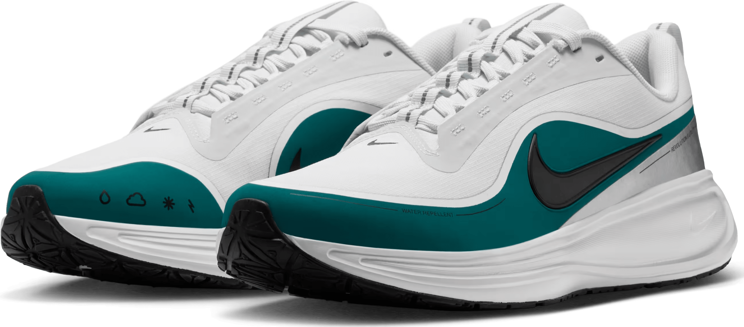 Nike Revolution 8 Utility