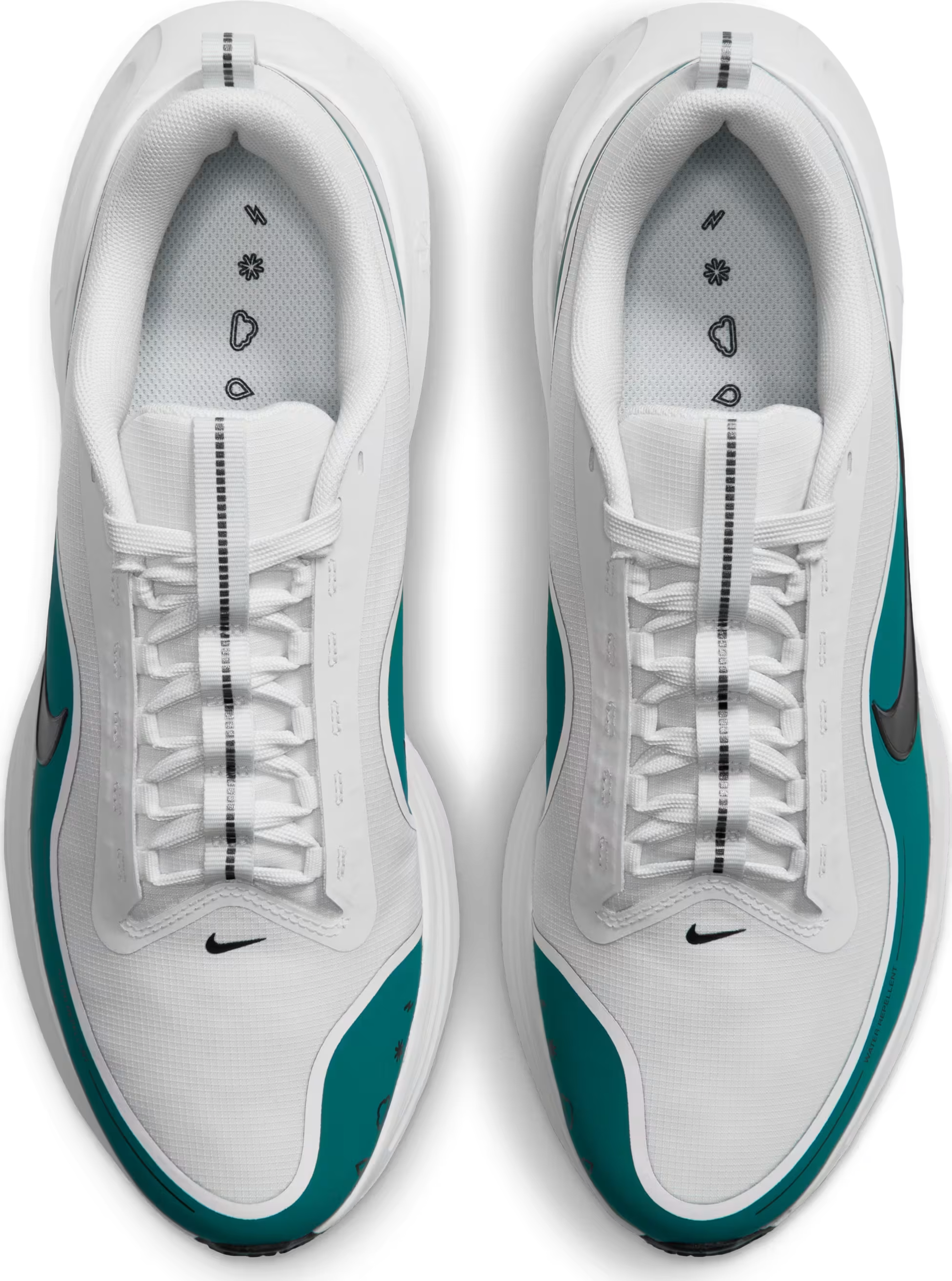 Nike Revolution 8 Utility