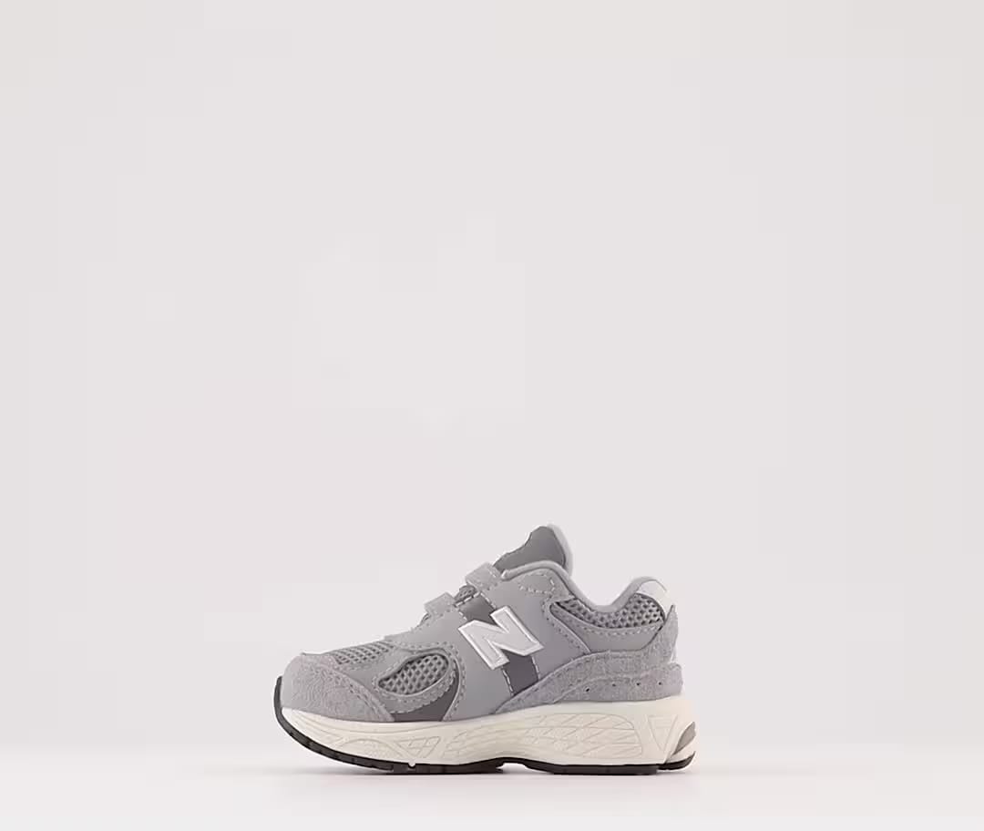 New Balance 2002 Hook & Loop
