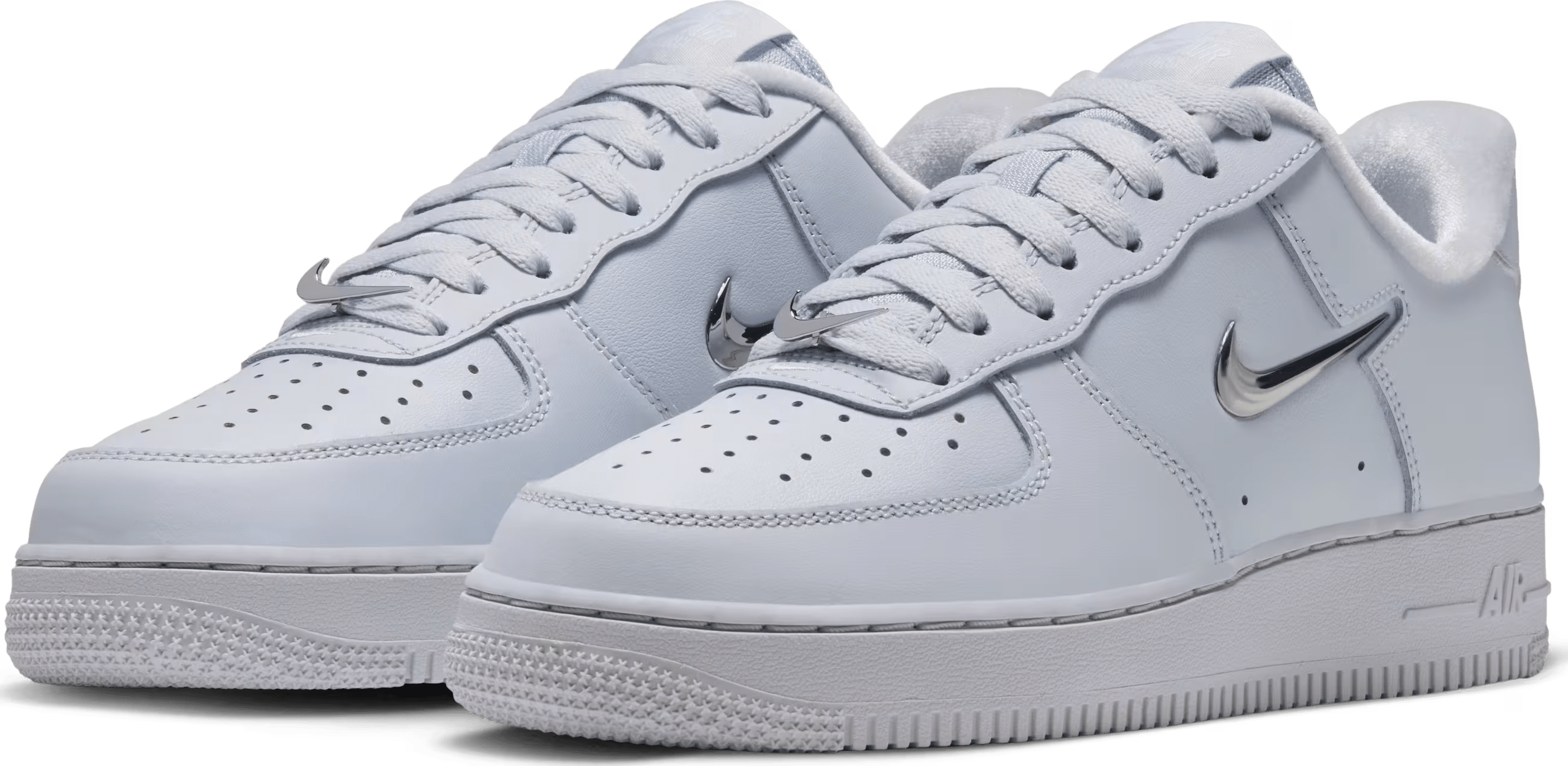 Nike Air Force 1 '07 "Pure Platinum Metallic Silver"