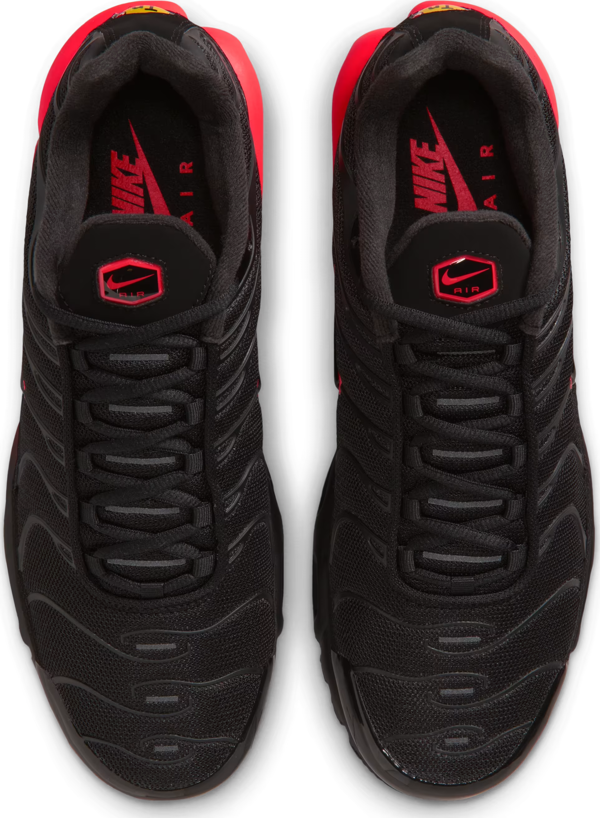 Nike Air Max Plus "Black Bright Crimson"