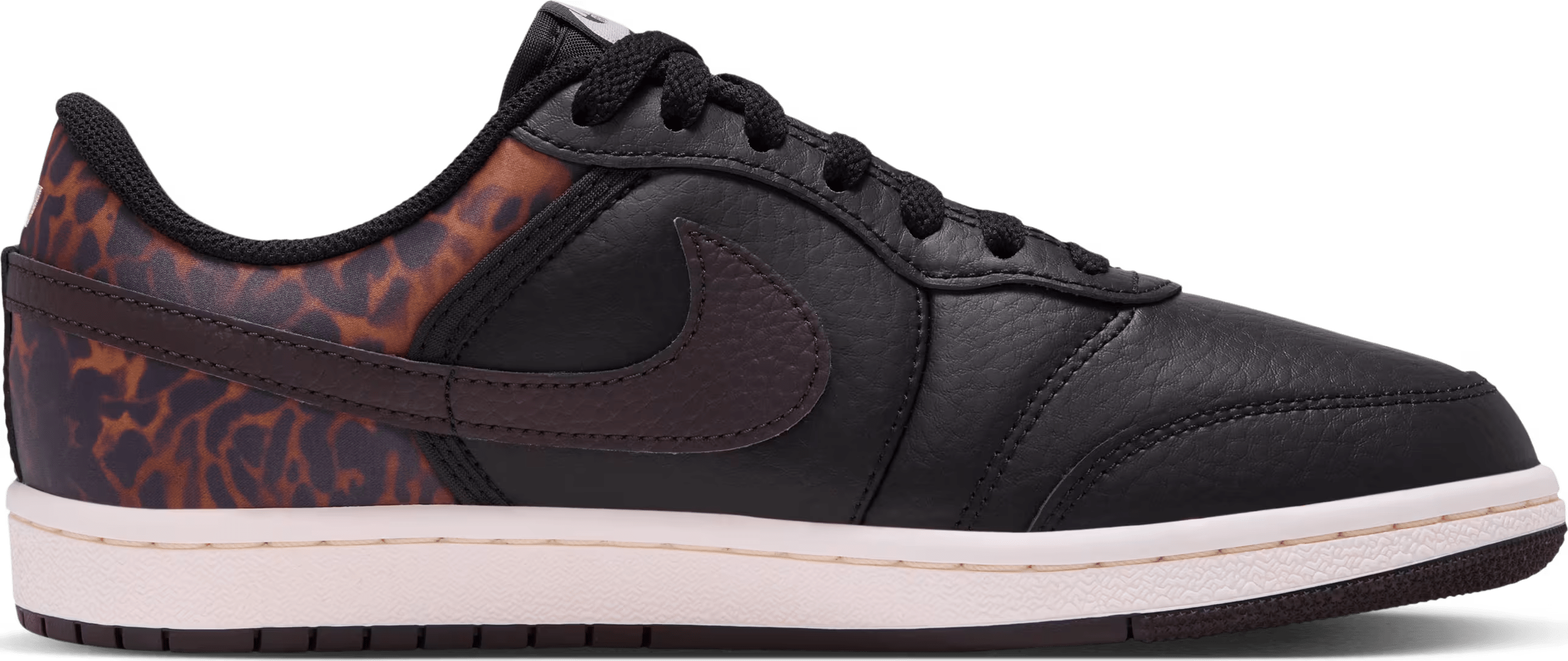 Air Jordan Skyline Low Wmns "Black Leopard"