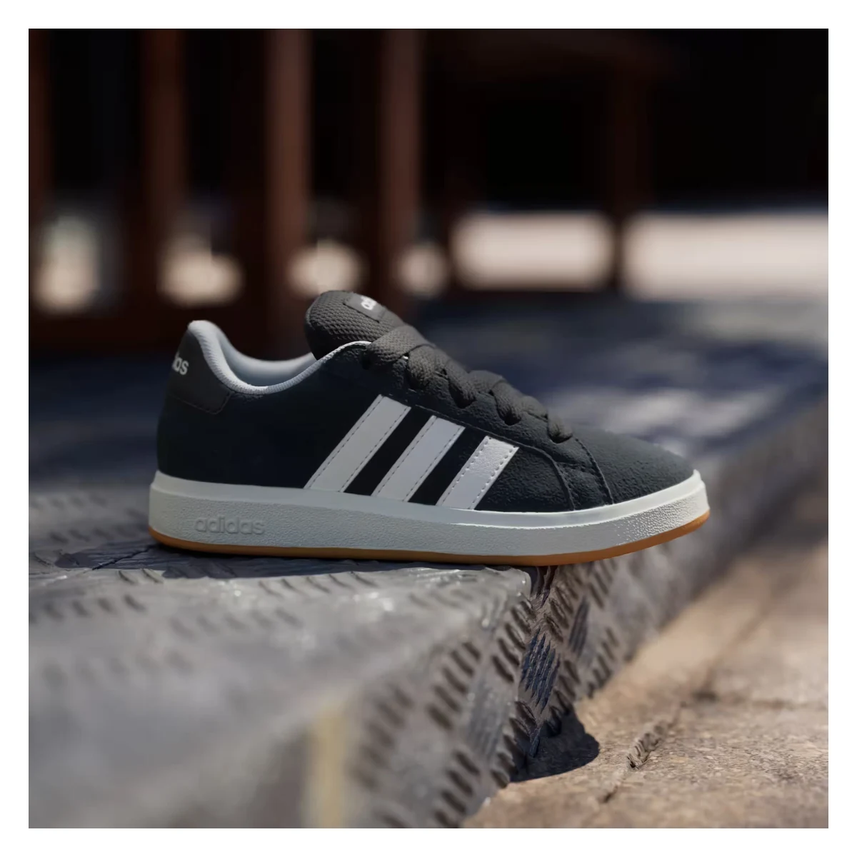 adidas Grand Court 00s Core Black Off White Gum (GS)