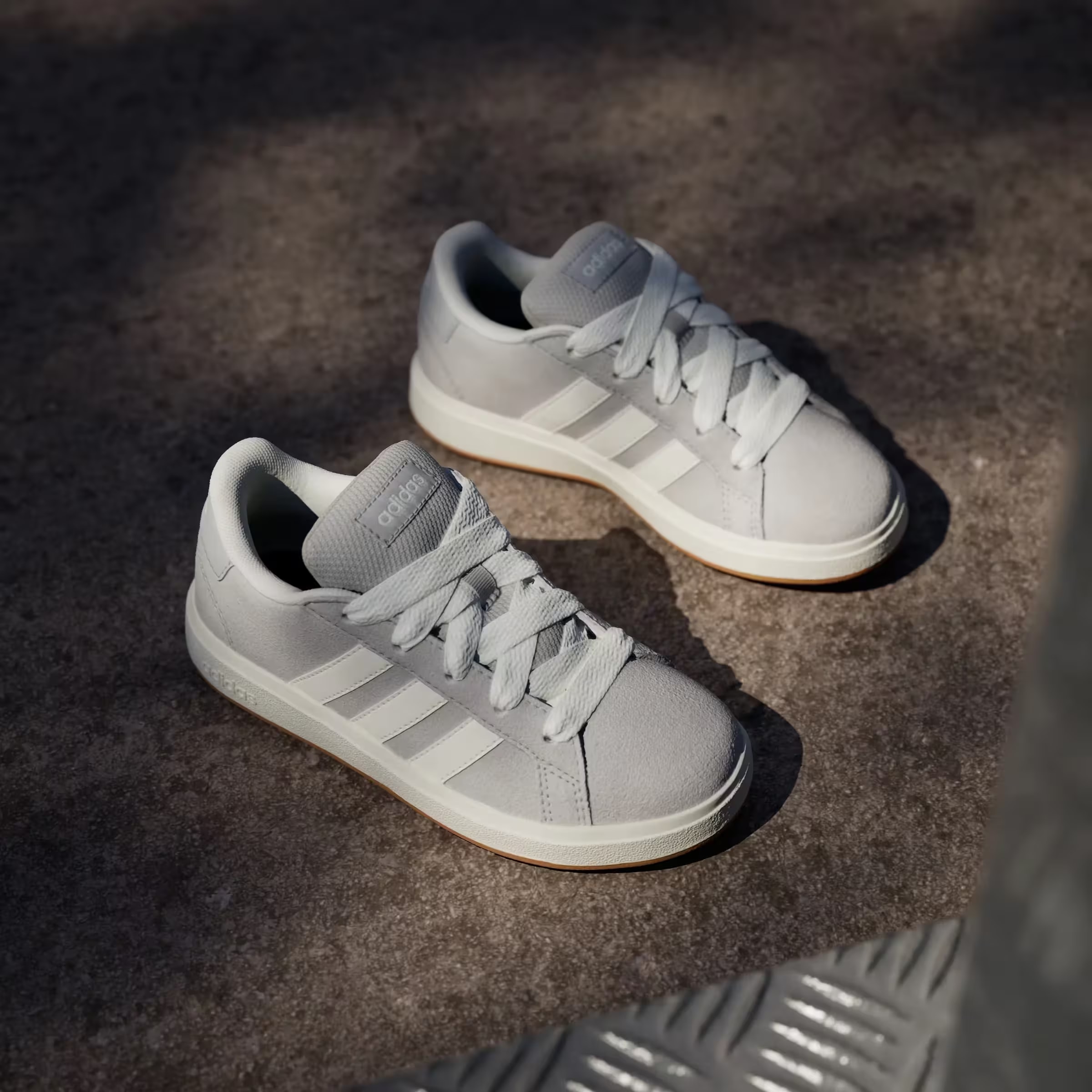 adidas Grand Court 00s Grey Two Off White Gum (GS)