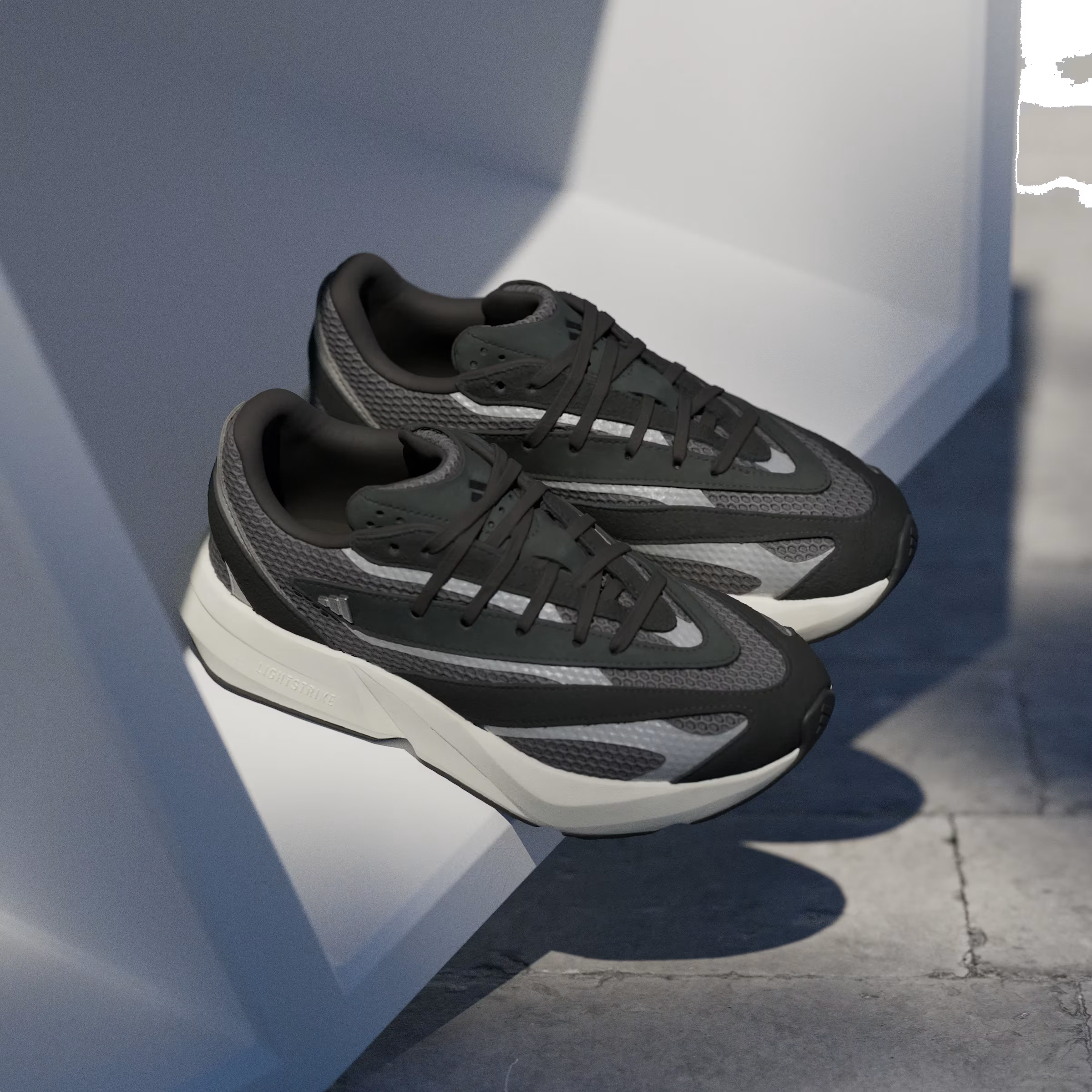 adidas Lightstride Core Black Silver Metallic Grey Six (Women's)