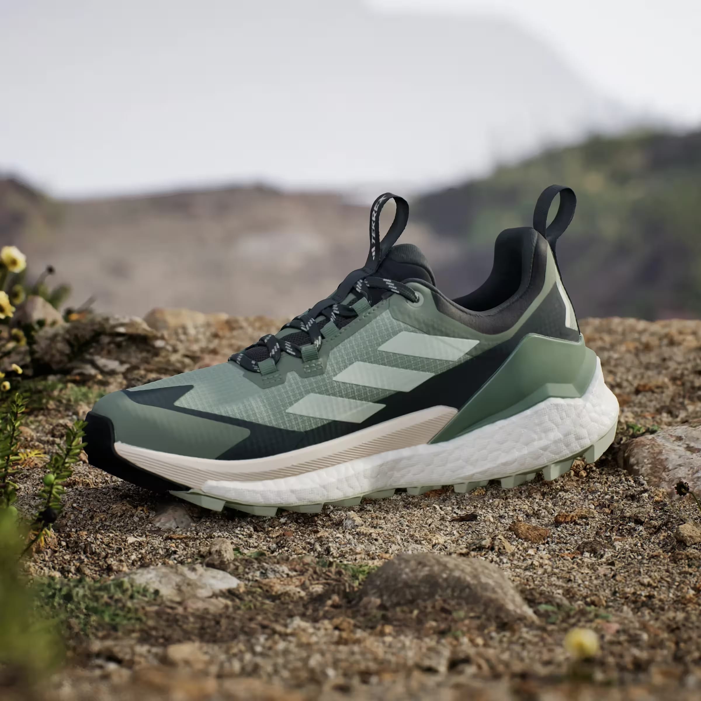 adidas Terrex Free Hiker 2.0 Low Gore-Tex Silver Green Linen Green Grey Six (Women's)