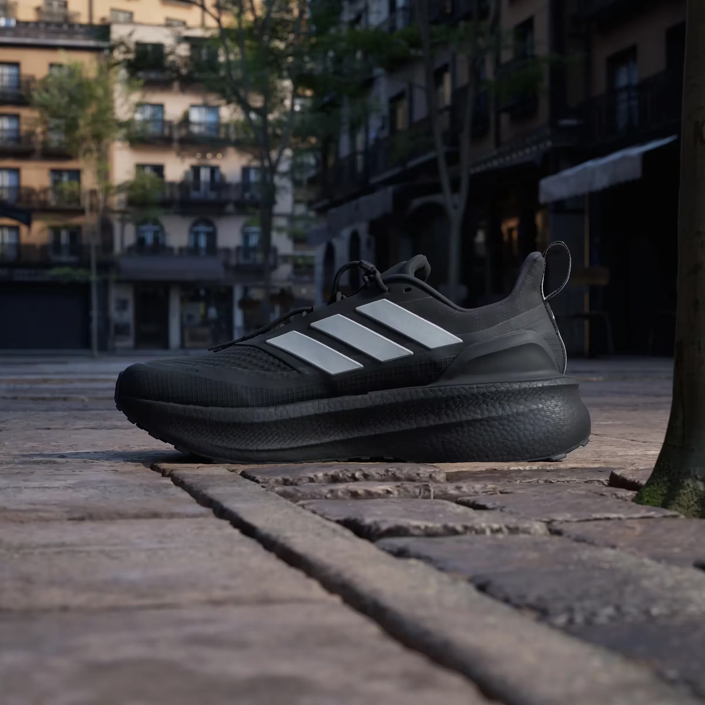 adidas Ultra Boost 5 TR Black Silver Metallic