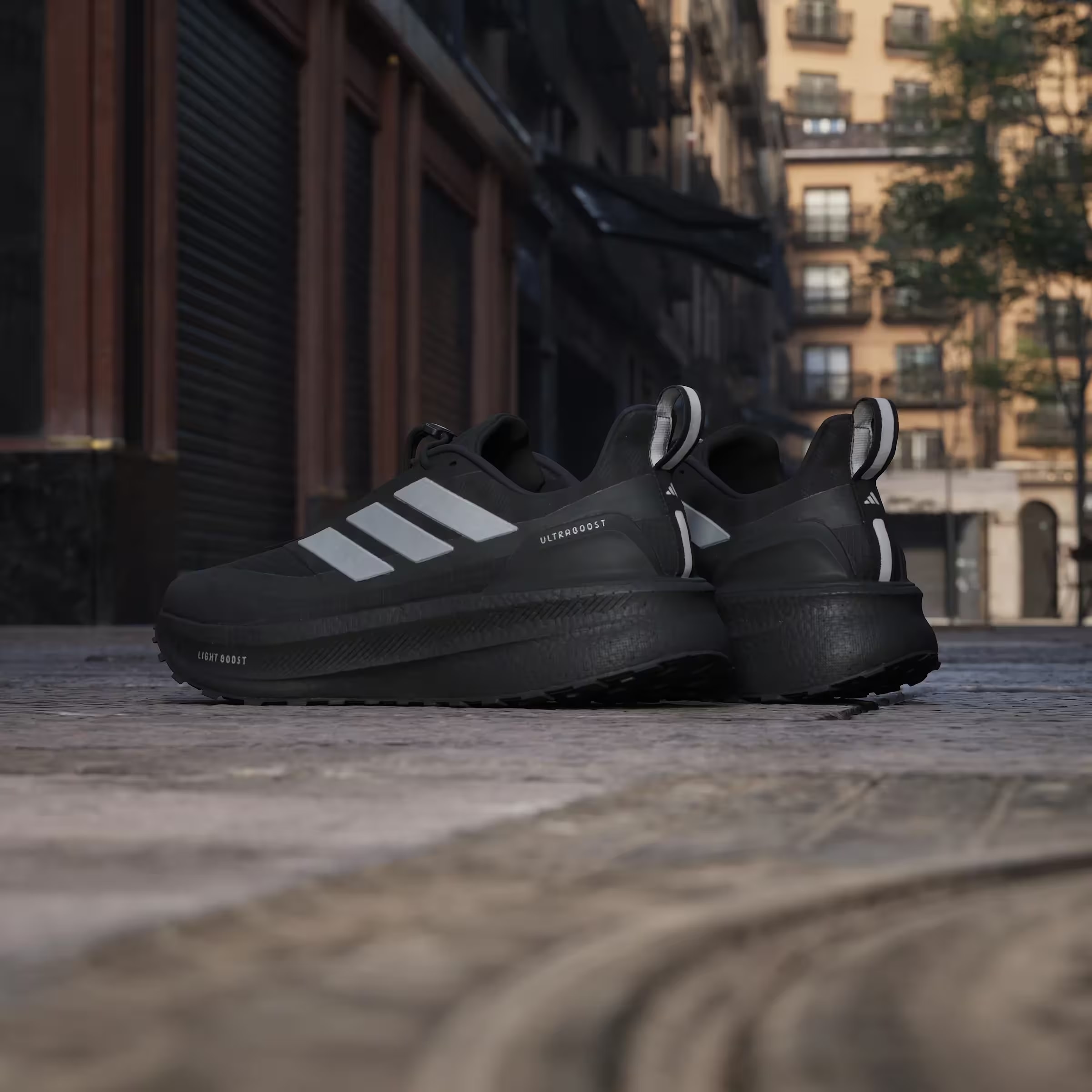 adidas Ultra Boost 5 TR Black Silver Metallic