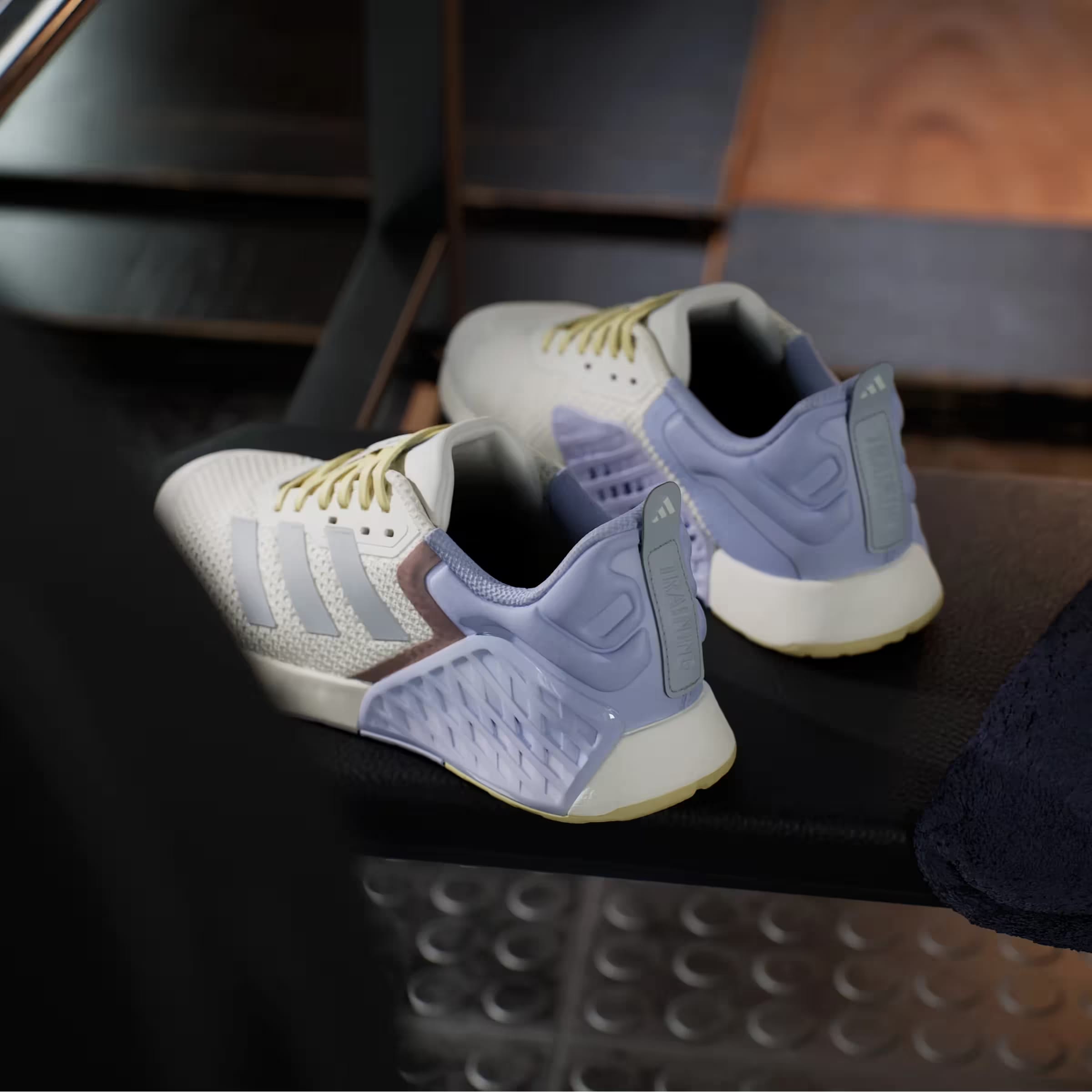 adidas Dropset 3 Strength Chalk White Halo Silver Violet Tone (Women's)