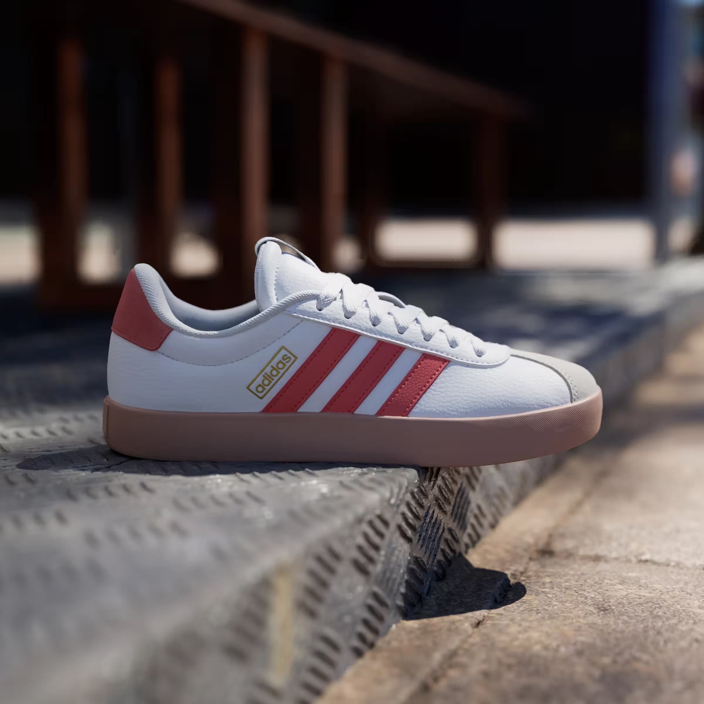 adidas VL Court 3.0 Cloud White Preloved Scarlet Gold Metallic (Women's)