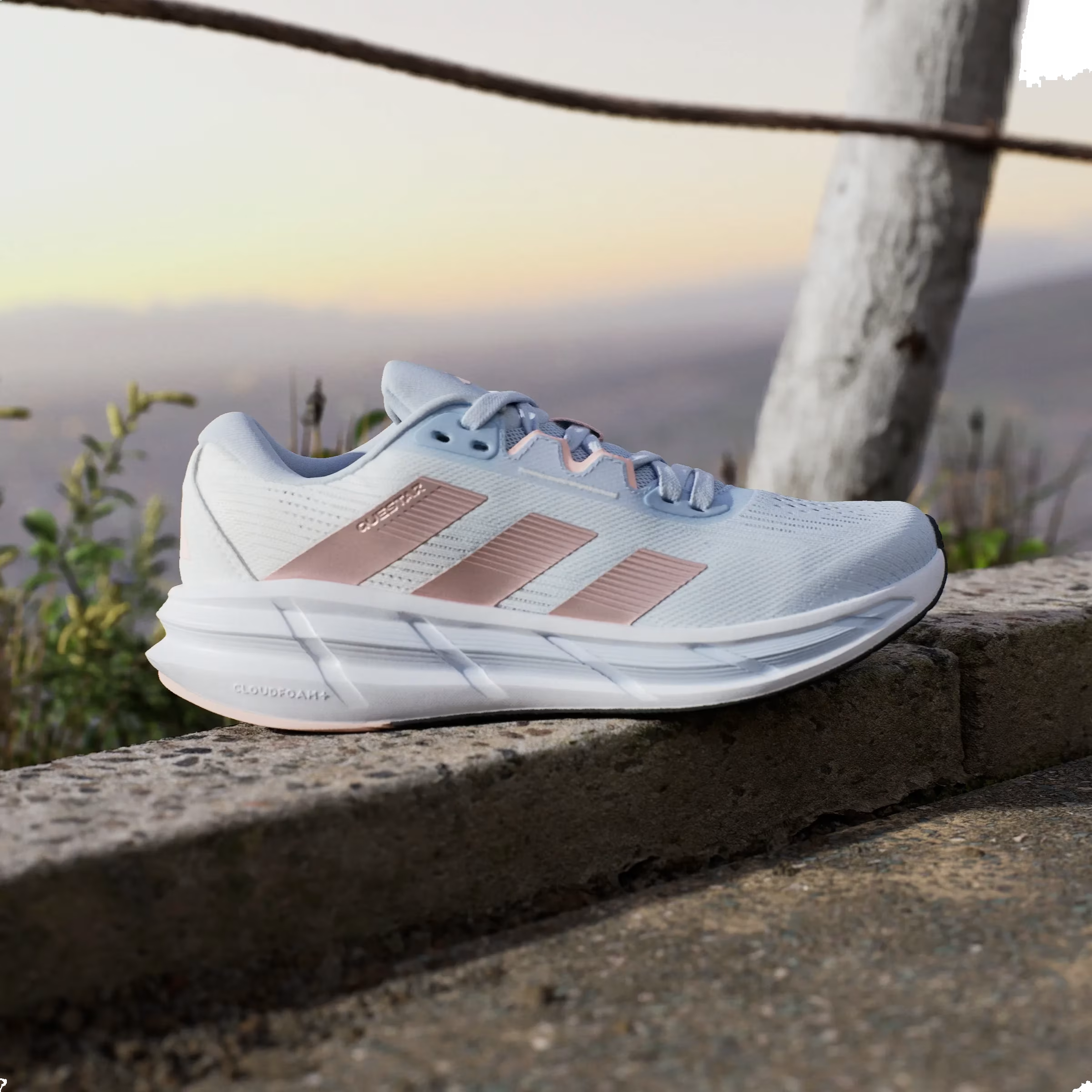 adidas Questar 3