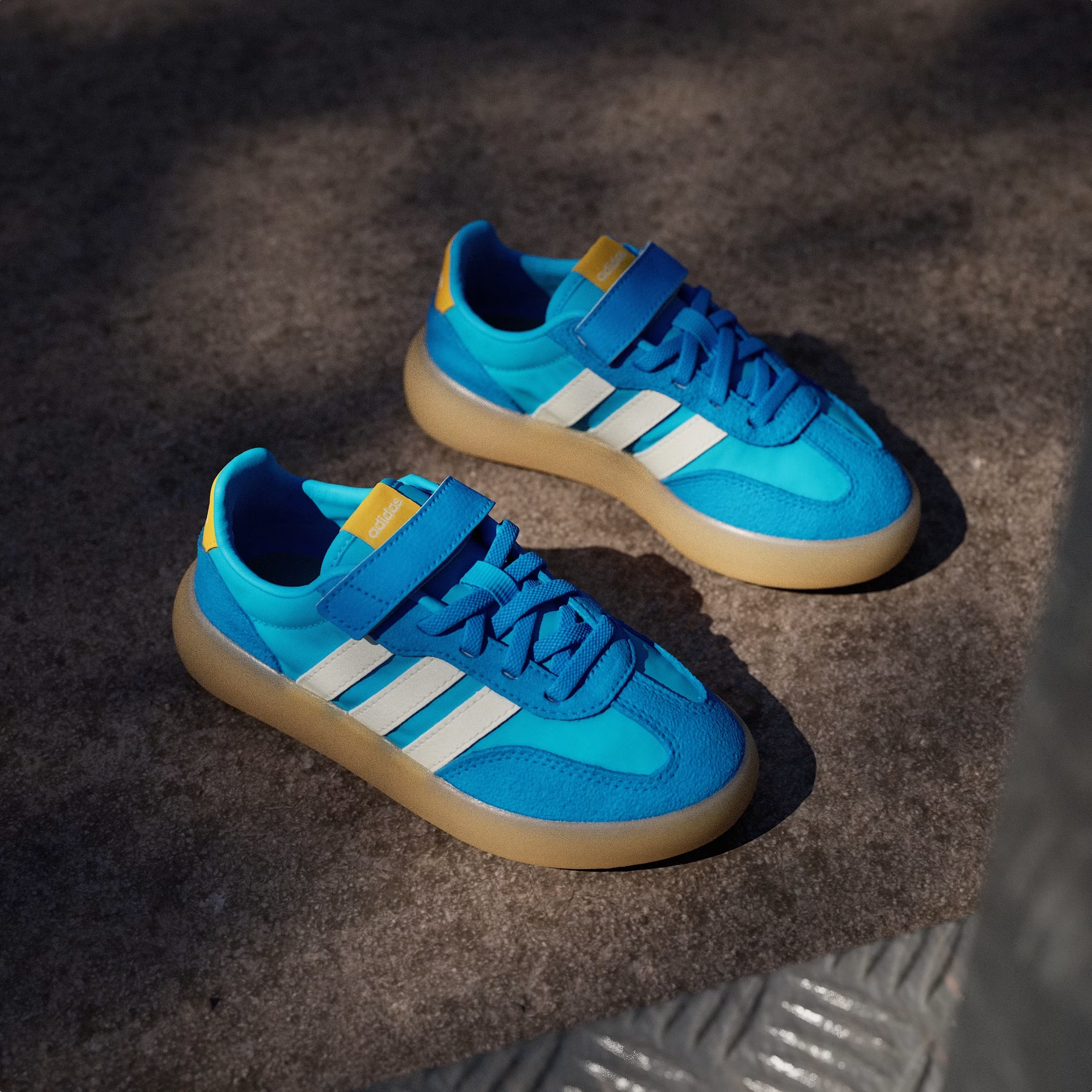 adidas Barreda Decode Lucid Aquamarine Collegiate Gold (PS)