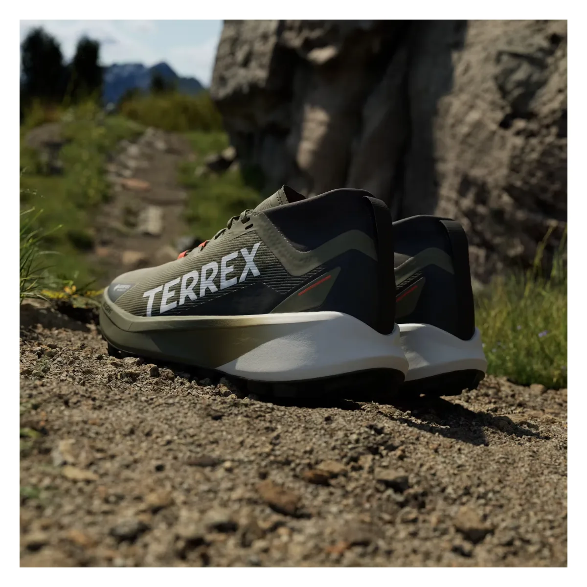adidas Terrex Agravic Gore-Tex Trail Olive Strata Cloud White Semi Impact Orange