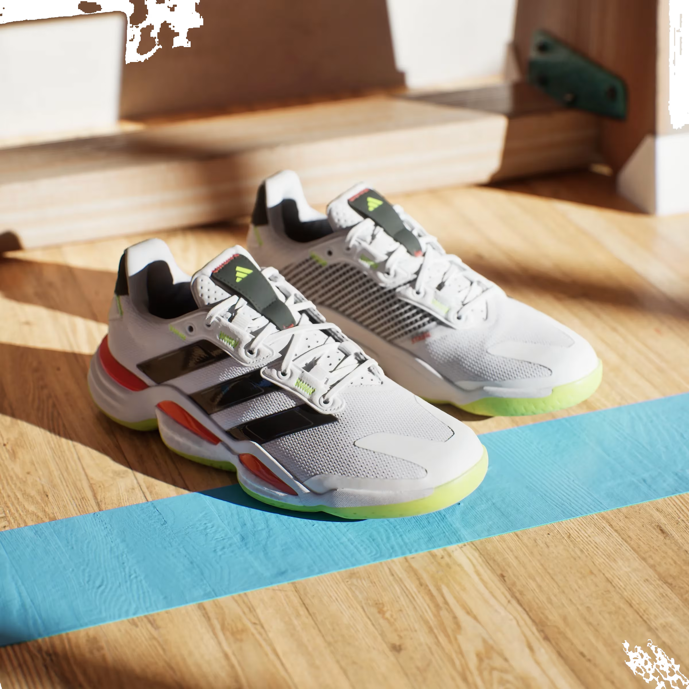 adidas Stabil 16 Indoor Cloud White Aurora Met. Aurora Plum